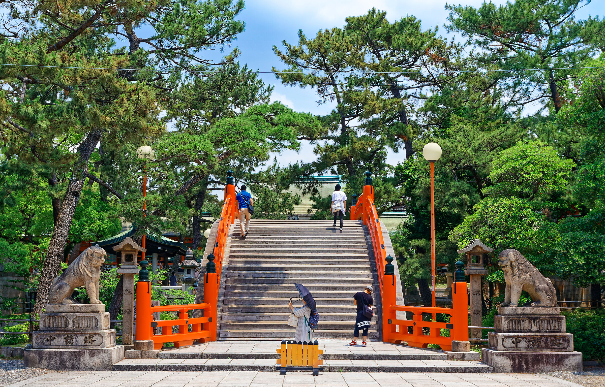 Ponte nel parco del santuario Sumiyoshi, Osaka...