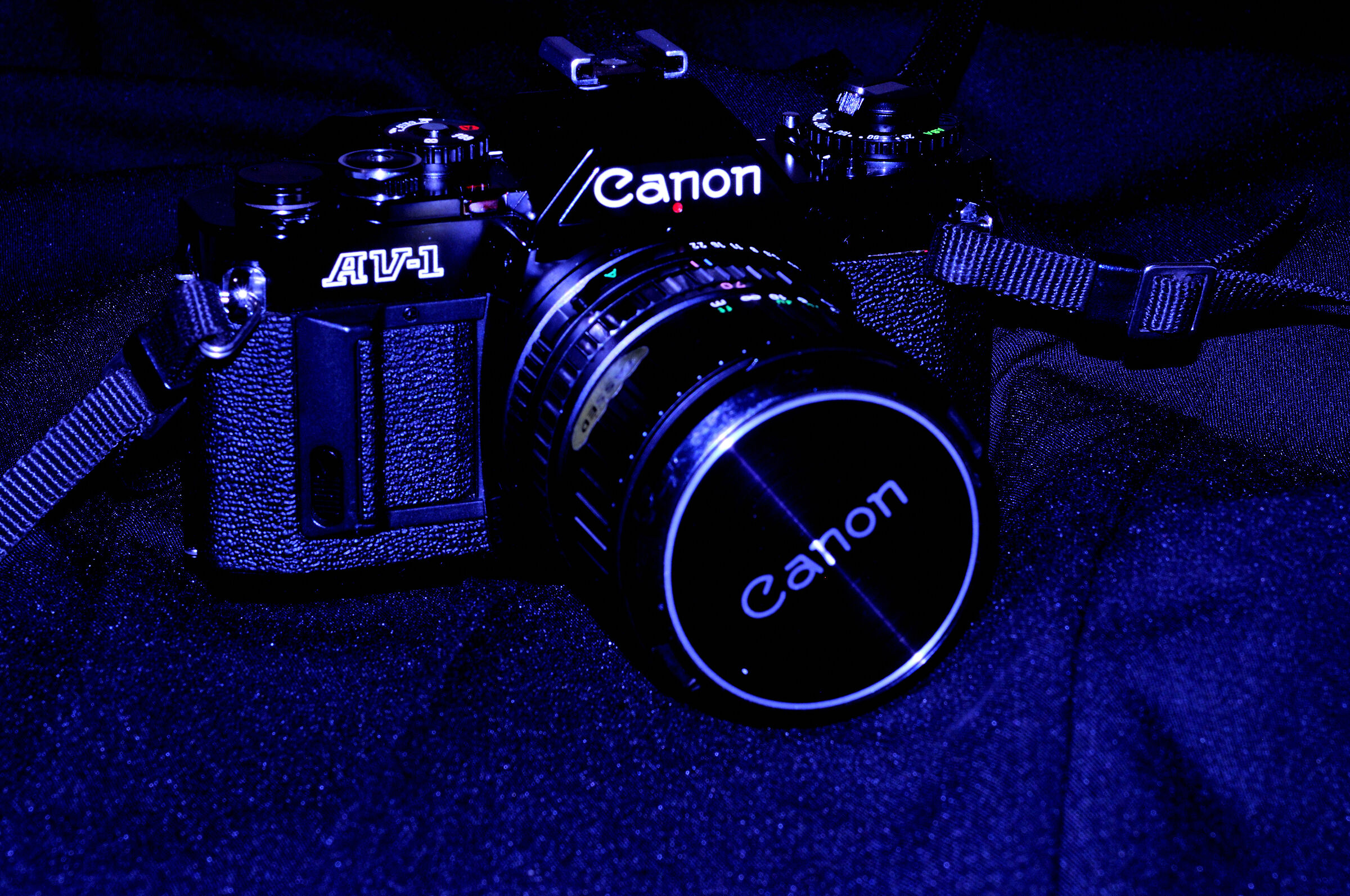 Canon av-1 + Canon FD 35-70mm 1:3.5-4.5 Macro...