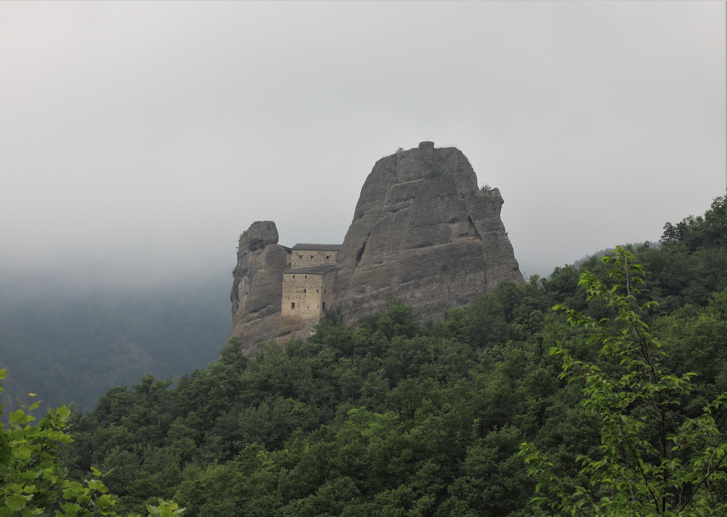 Castle of the stone (Vobbia) 2...