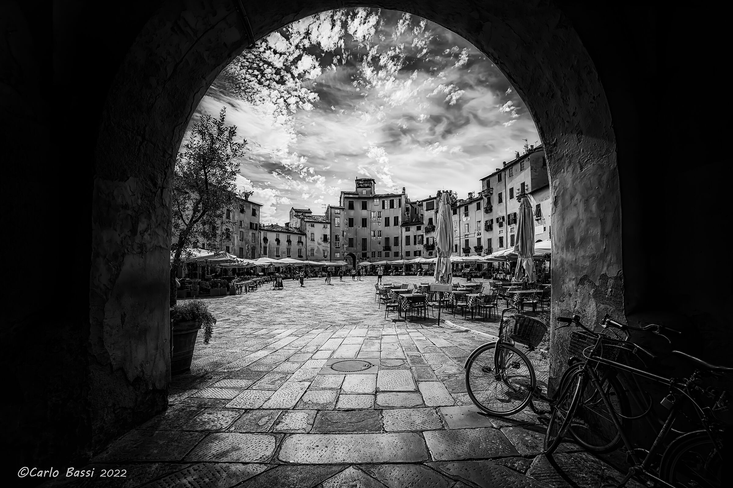 Piazza dell'Anfiteatro, Lucca...