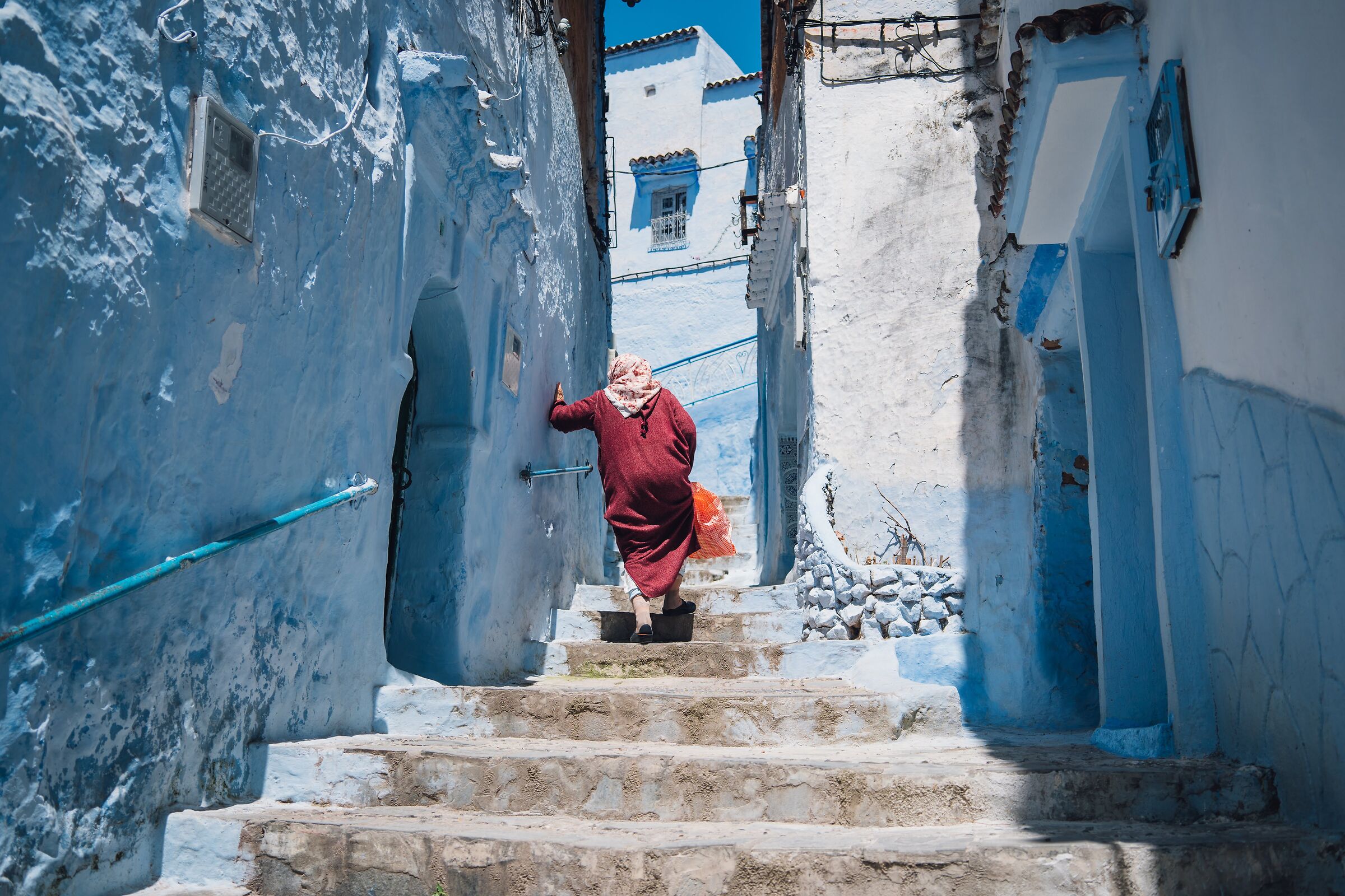 Lady on the stairs, Chefchaouen...