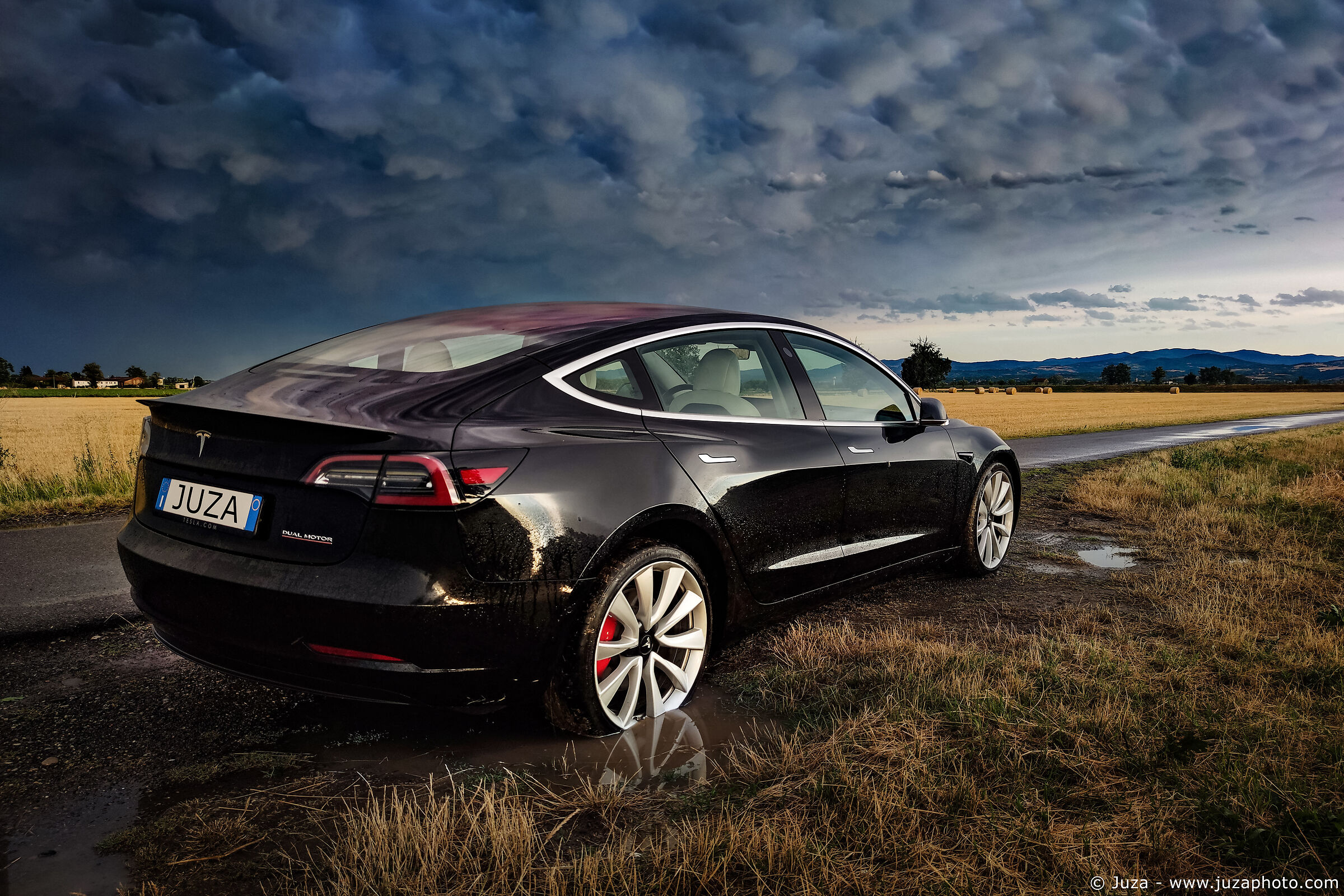 Storm chasing with tesla...