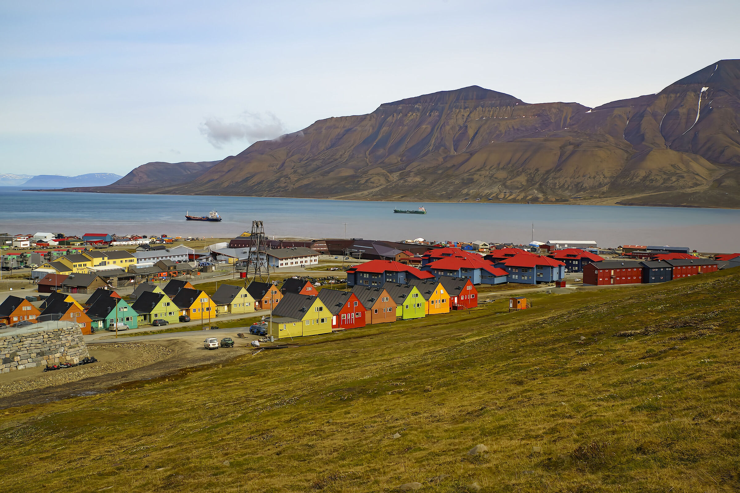 Colourful houses in Svaldbard...