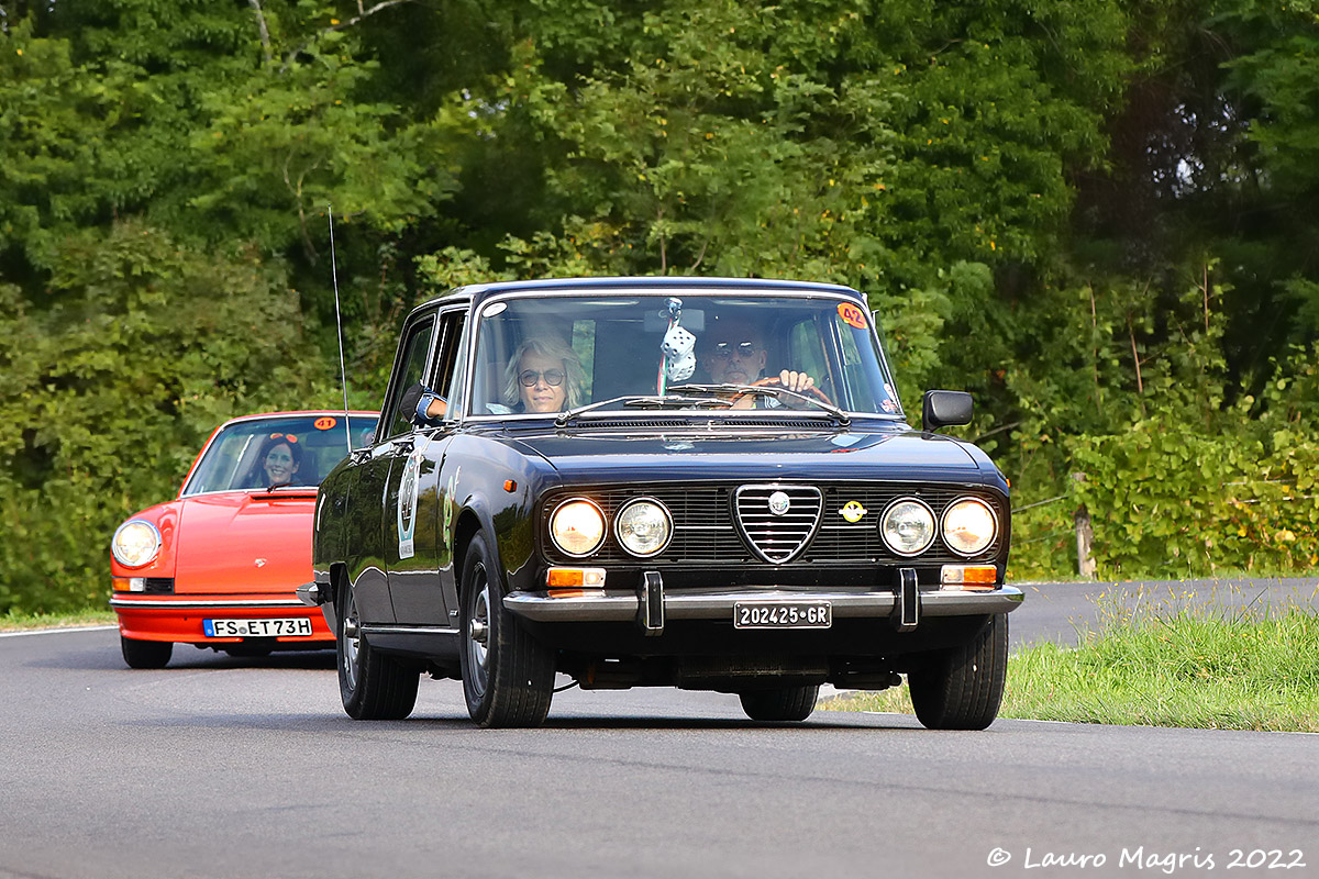 Alfa Romeo 2000 sedan - 1973...