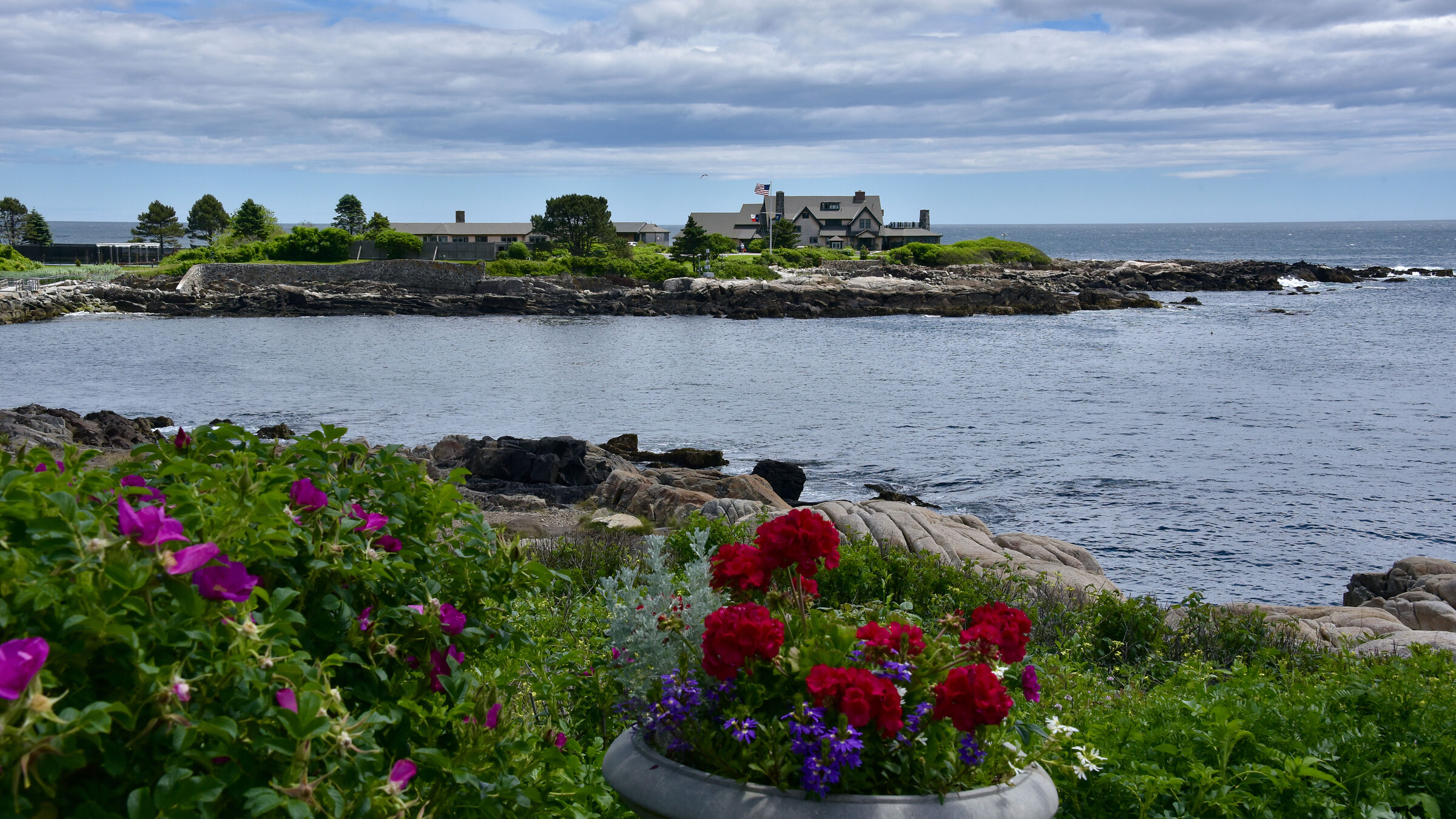Magnificent home in Kennebunkport Maine of George Bush...