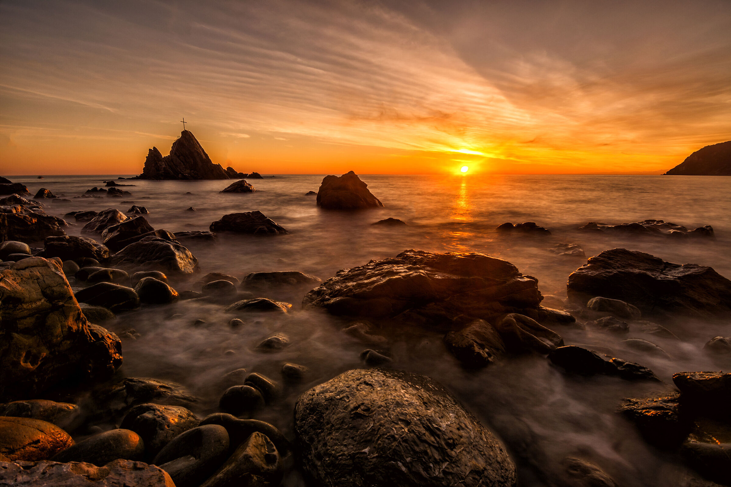 A sunset among the rocks...