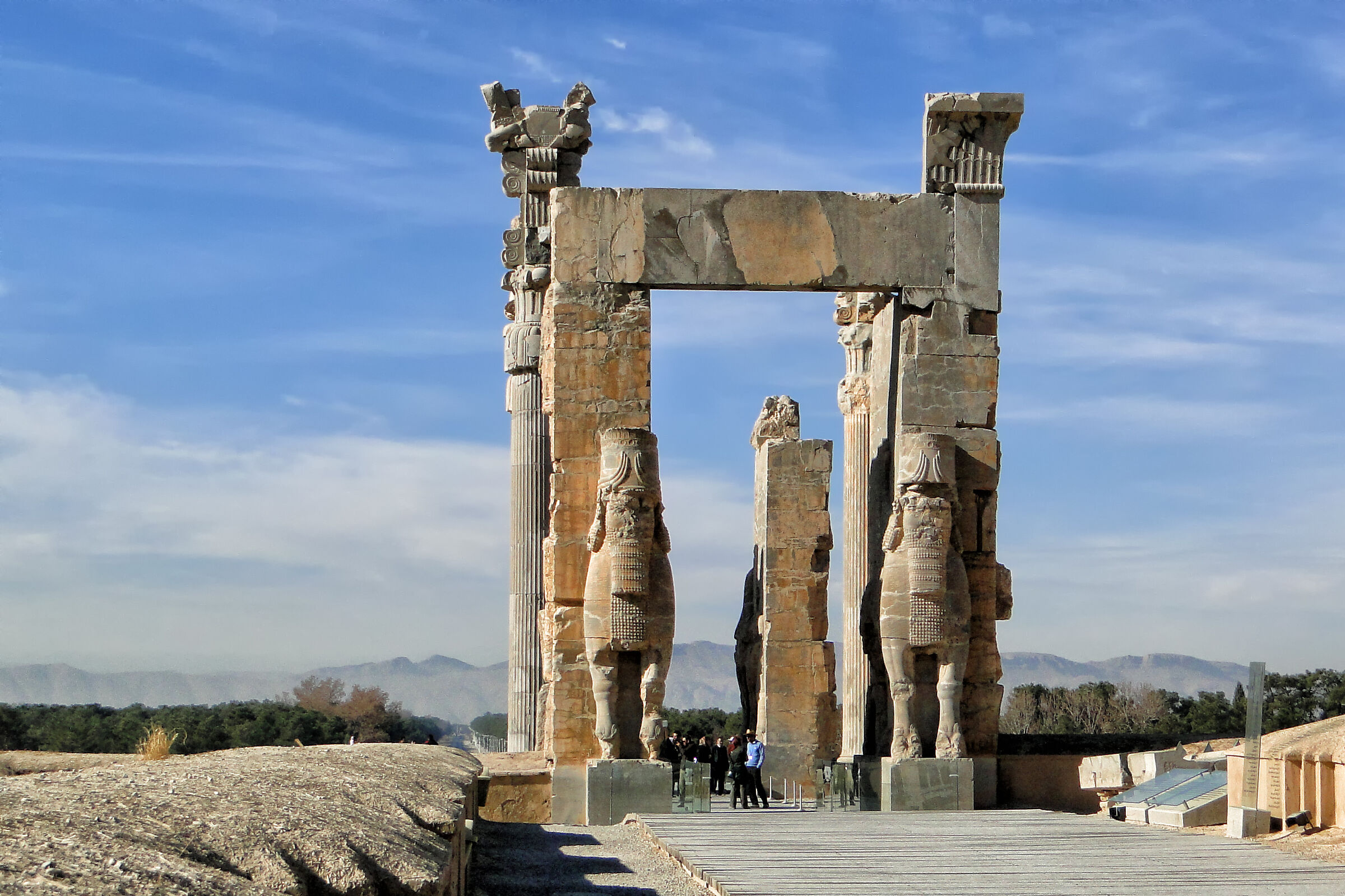 Persepoli (Iran) Porta di tutte le Nazioni...