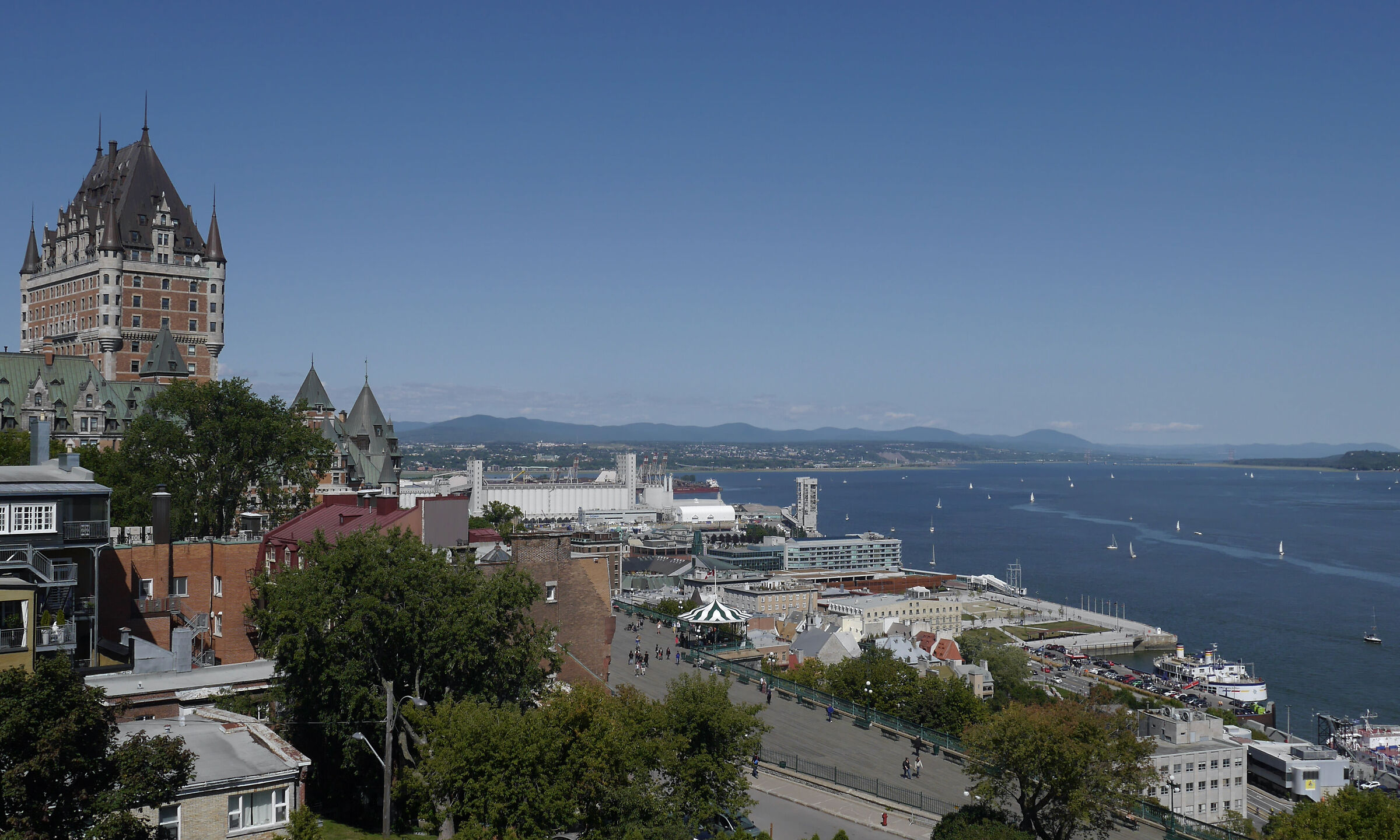 Splendid view of Old Quebec, Castel Frontenac and River...