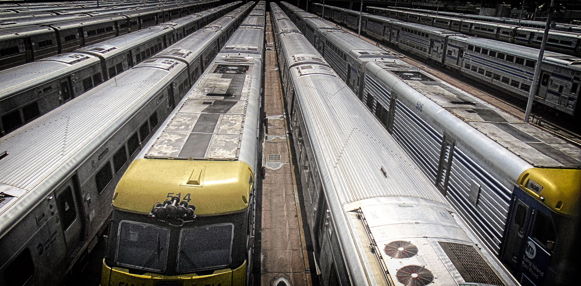 NY - Trains at rest...