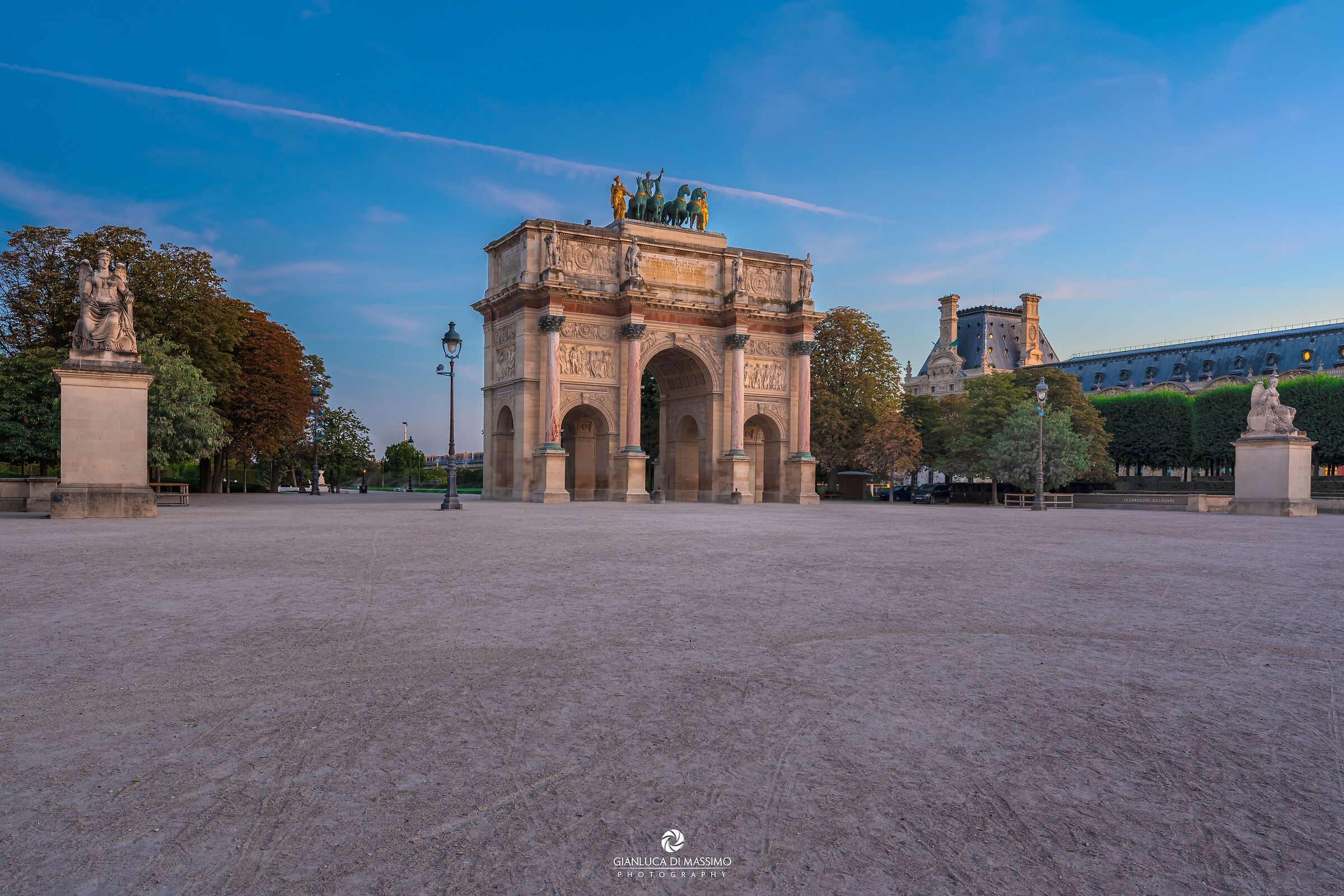 Arc De Triomphe by Carrousel...