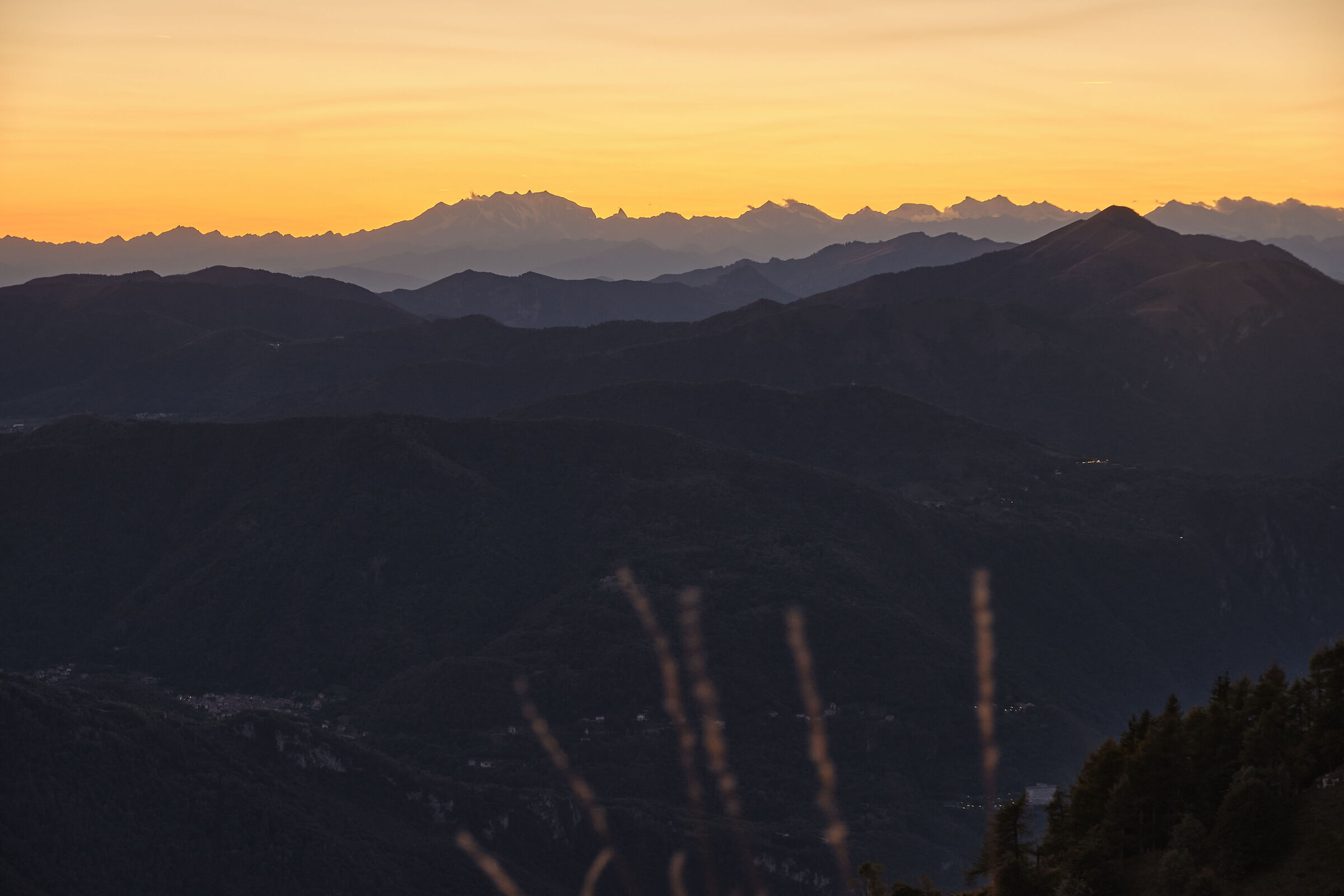Monte Rosa at sunset from Piani Resinelli...