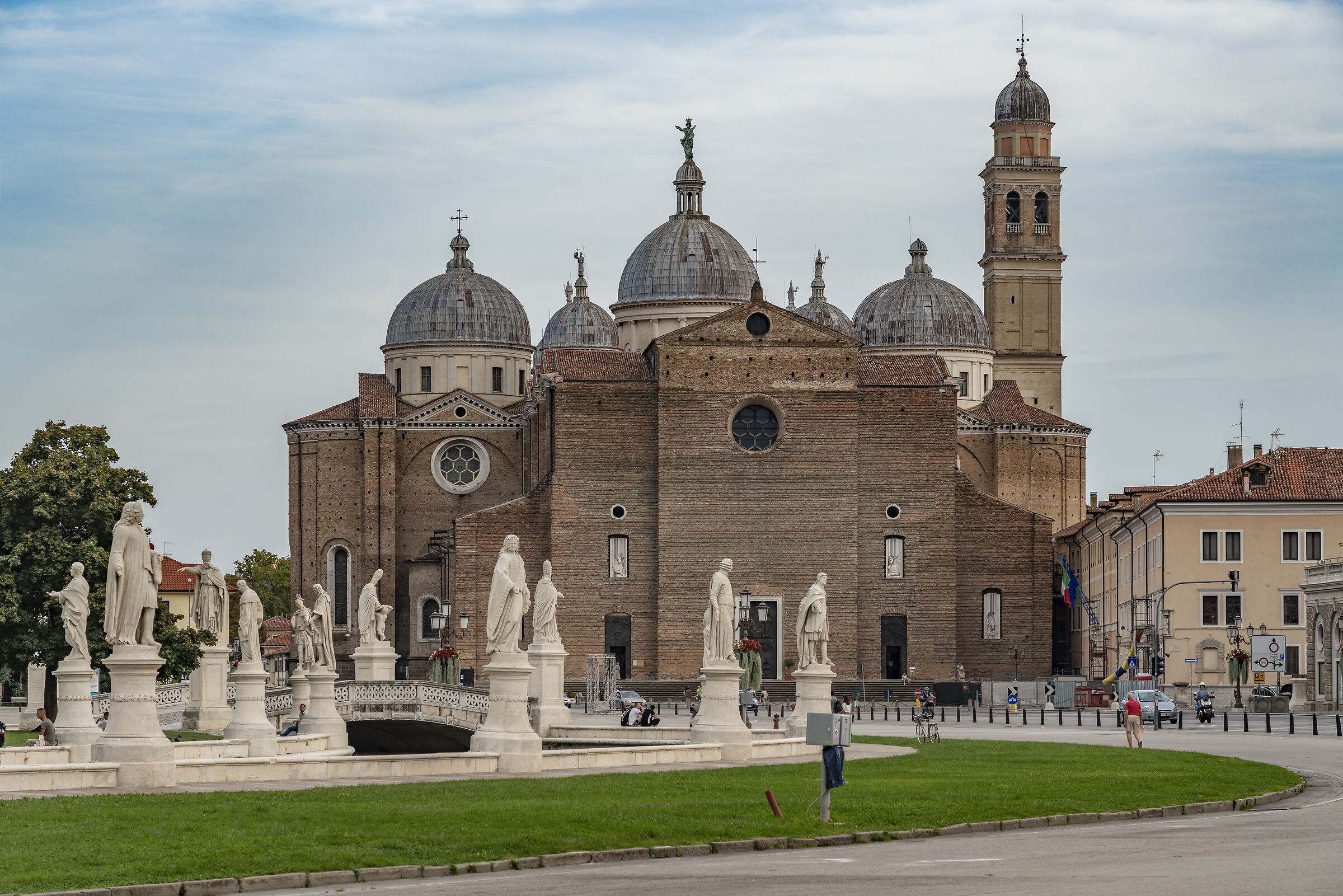 Proato della Valle - Basilica of Santa Giustina...