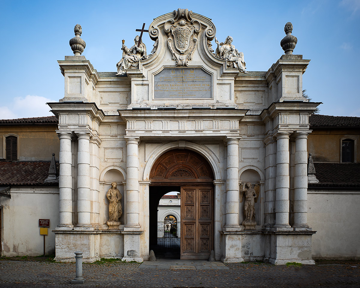 Portal and entrance hall of Filippo Juvarra XVIII s...