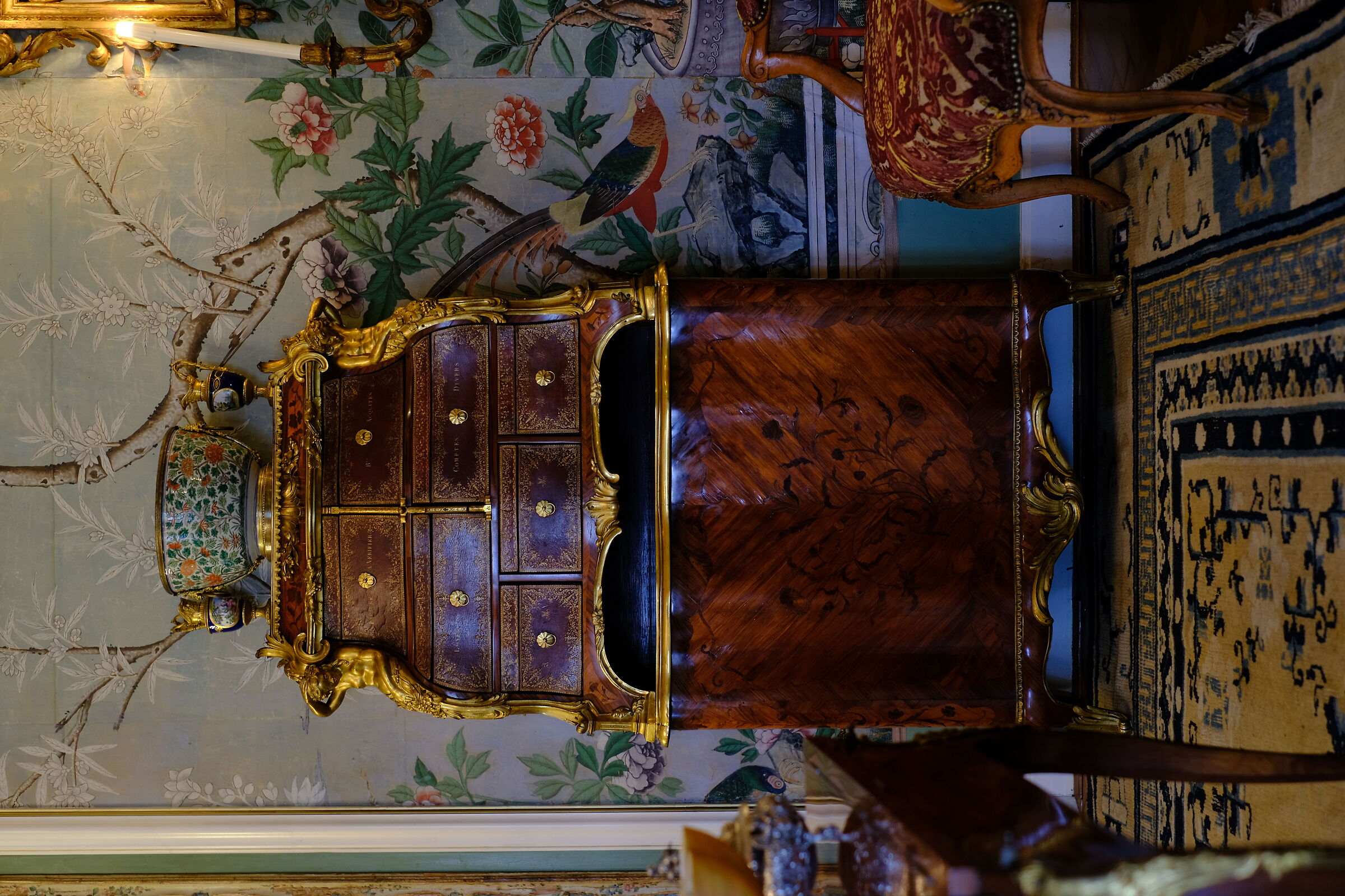 Piedmontese chest of drawers...