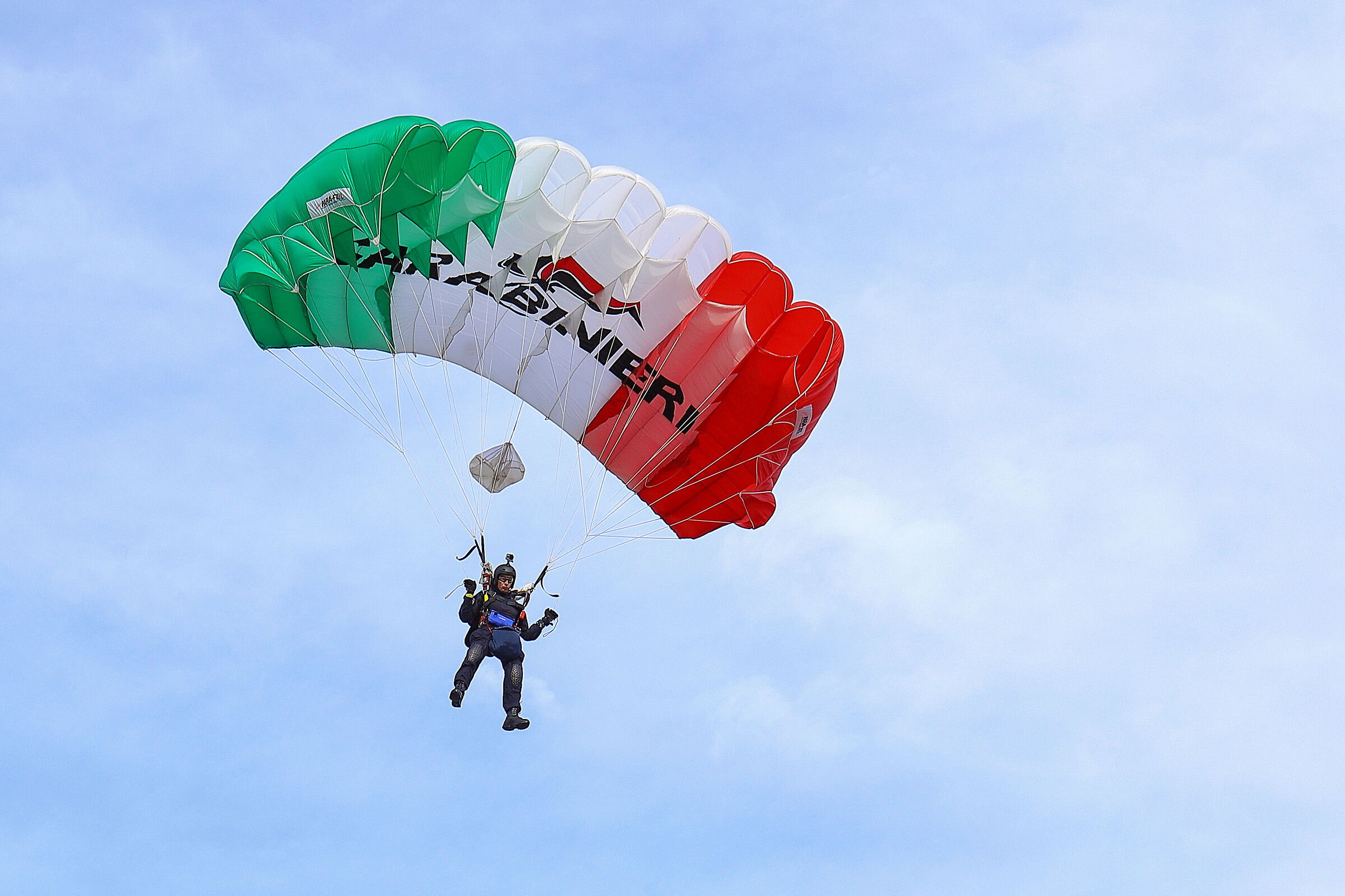 Carabiniere paratrooper at the "vintage sails" in Imperia...