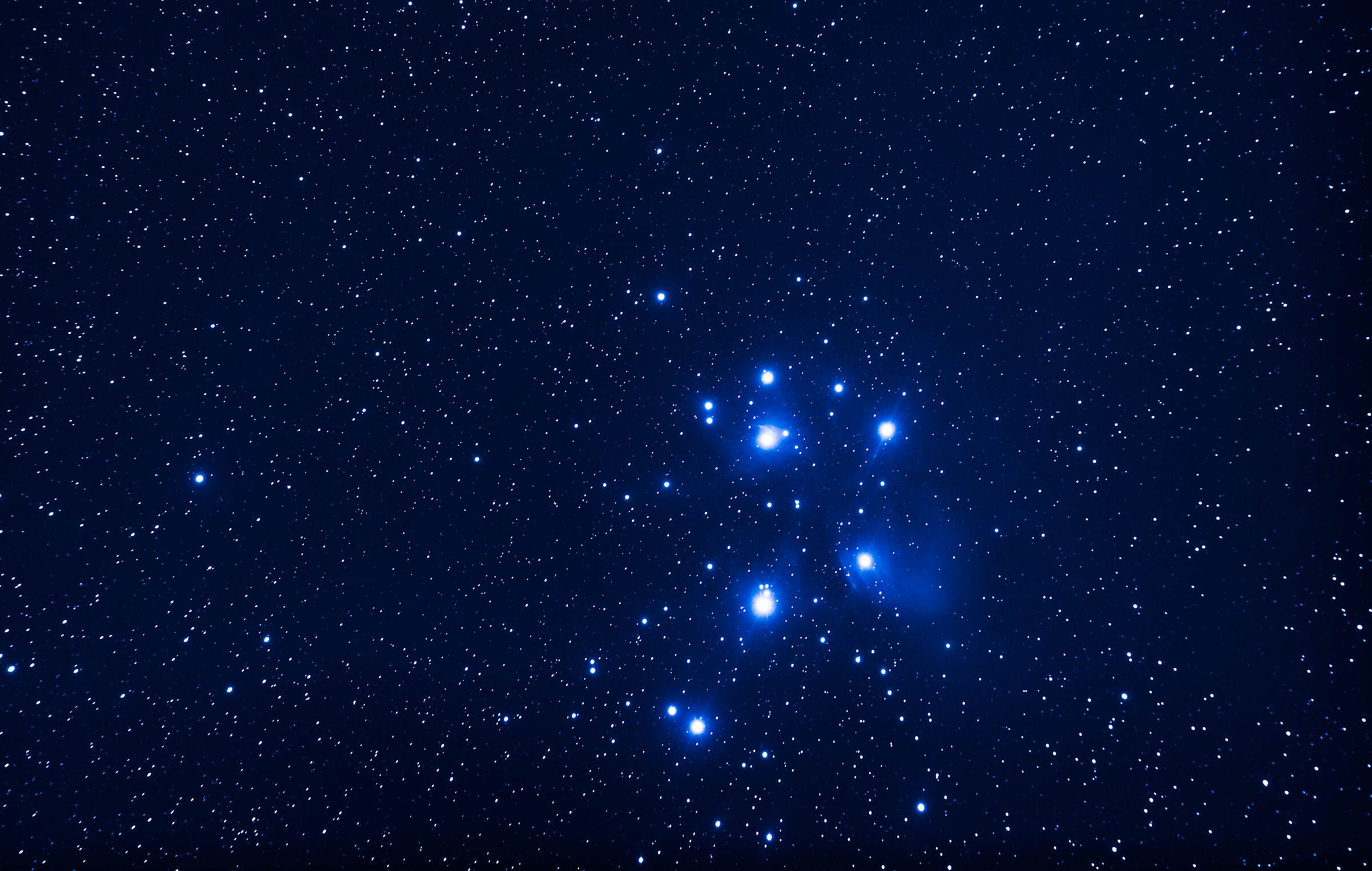 Pleiades , first photo of the deep sky ...
