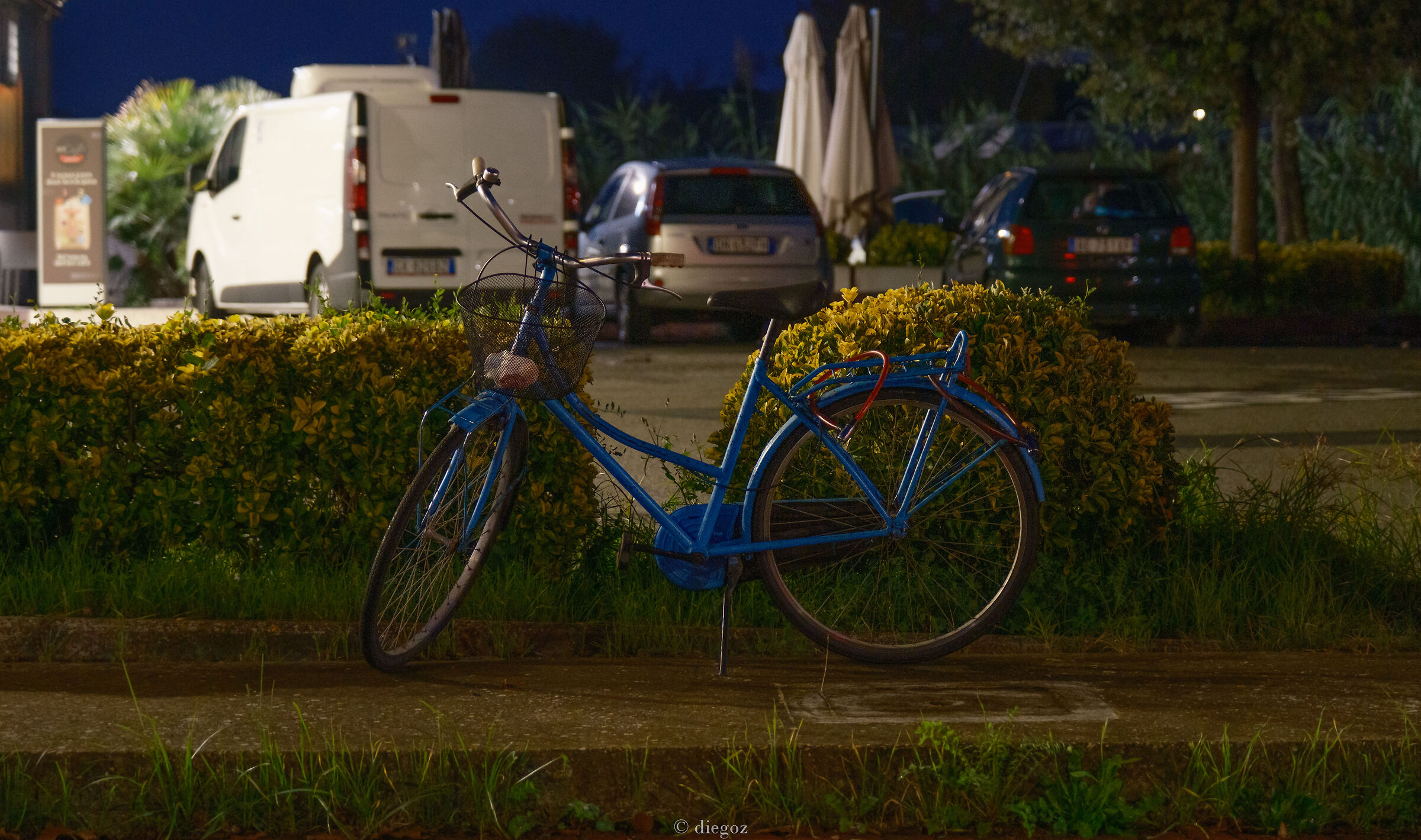Blue Bicycle ISO Test...