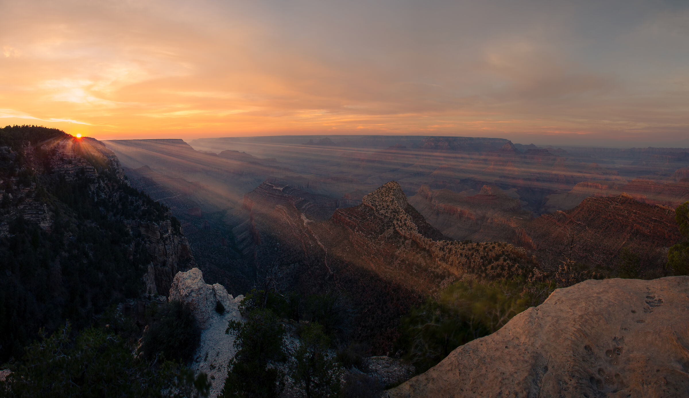 Sunrise over the Grand Canyon...