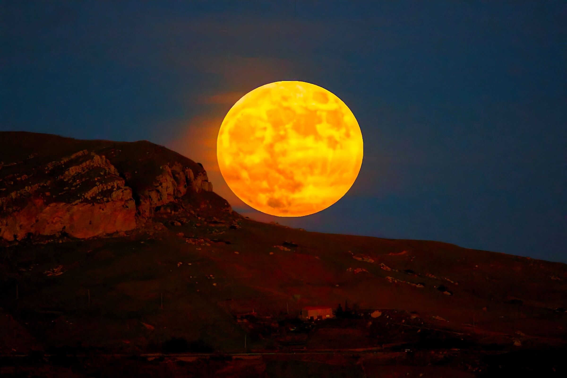 Full moon illuminates the landscape ...