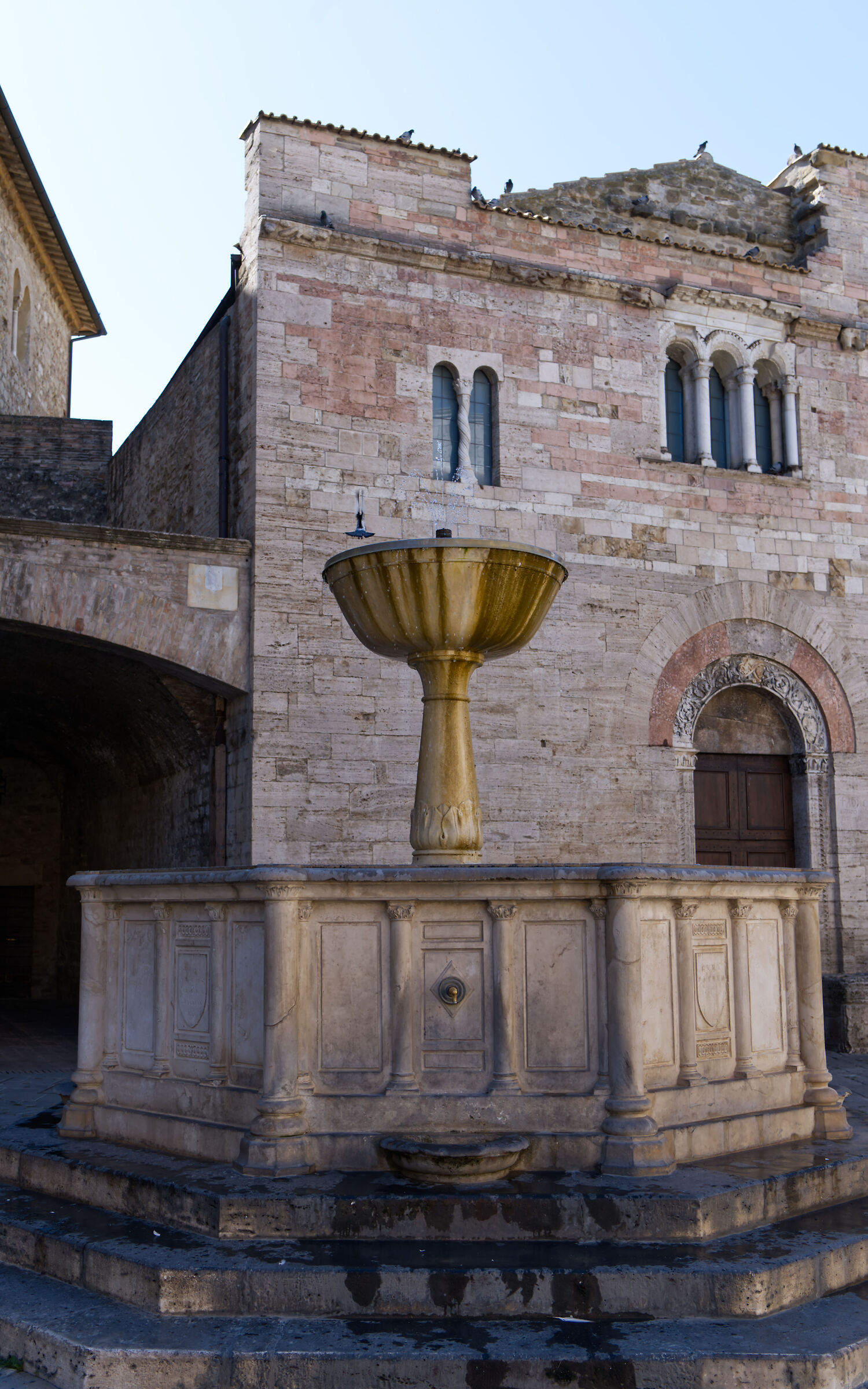 The fountain of Bevagna...