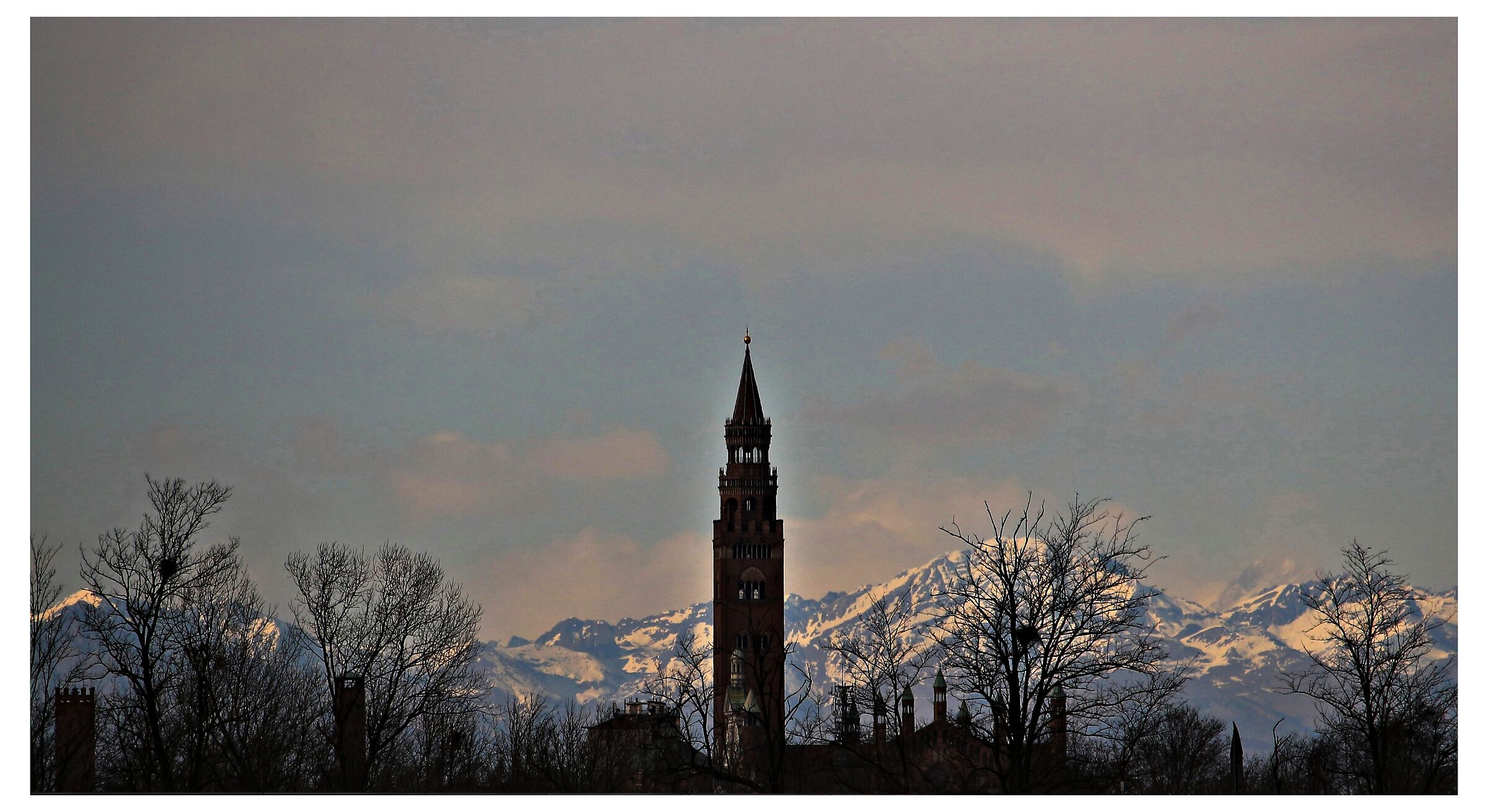 Panorama inconsueto per Cremona...