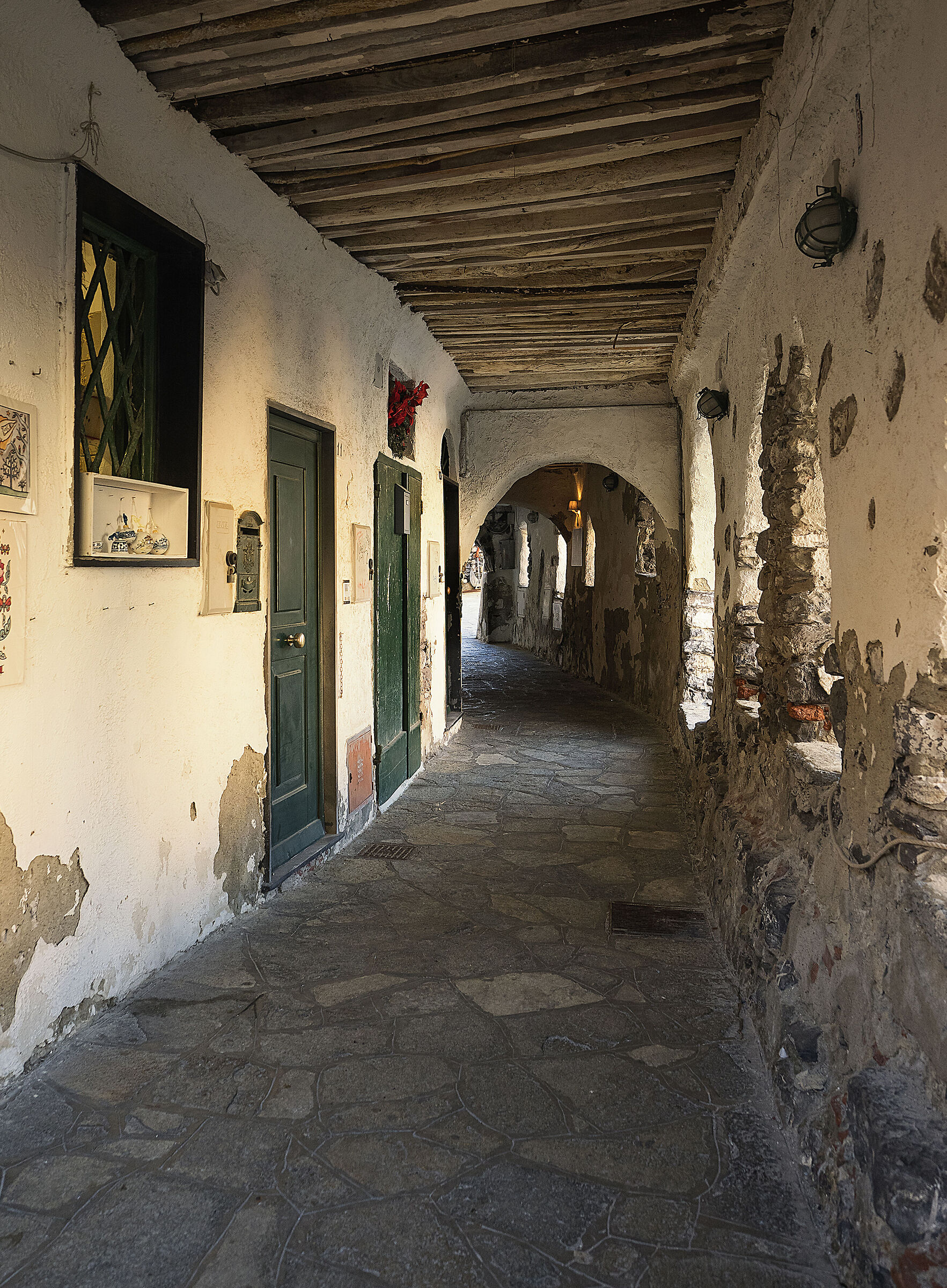 Camogli - Ancient portico...