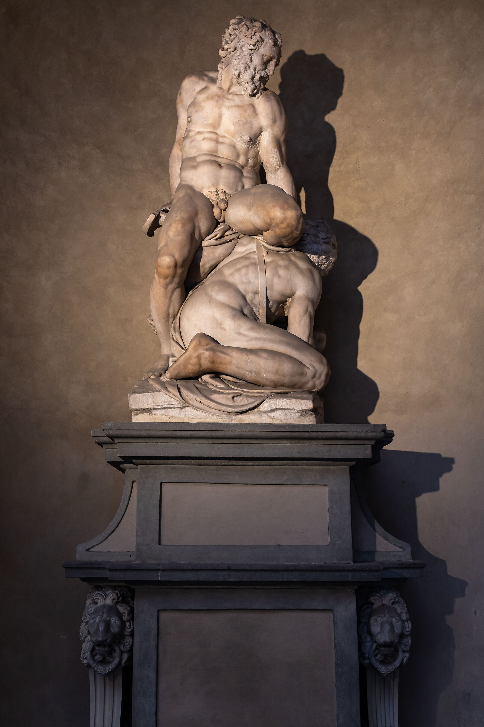 Palazzo Vecchio Statue...