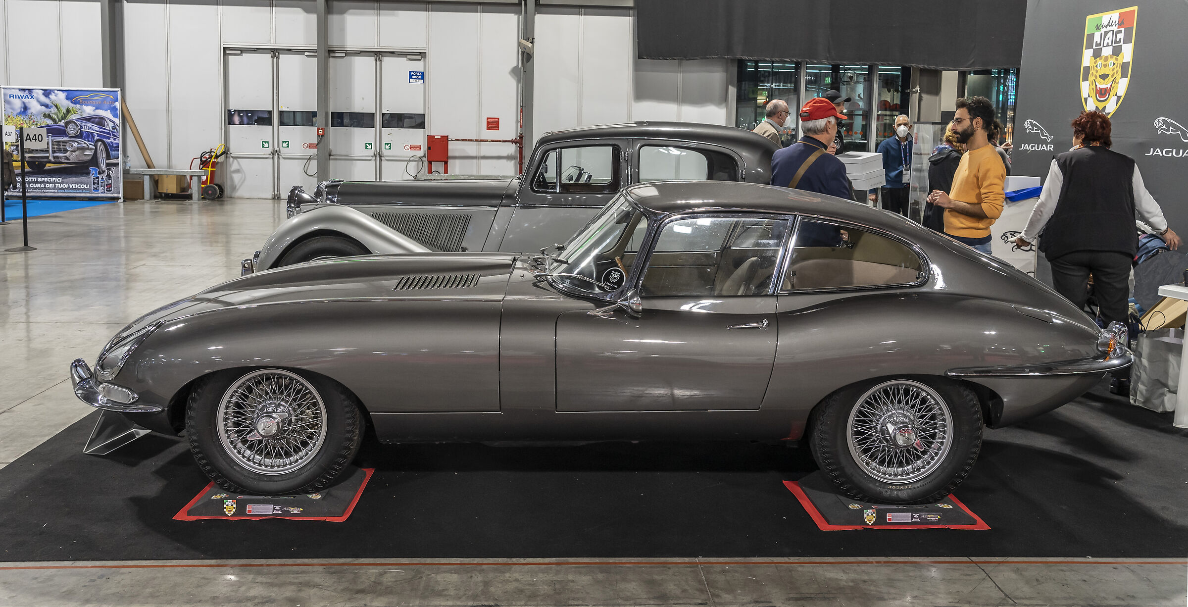 Jaguar E-Type 3.8 FHC - 1962...