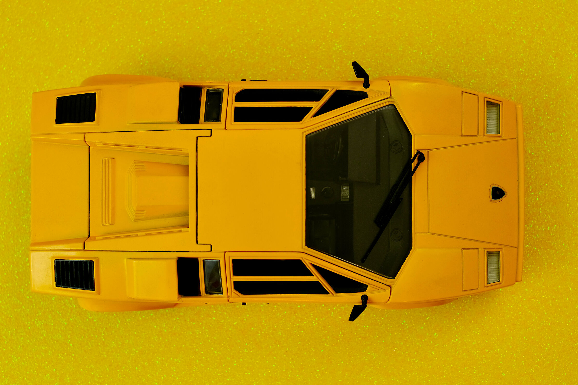 Yellow 3 - Lamborghini Countach...