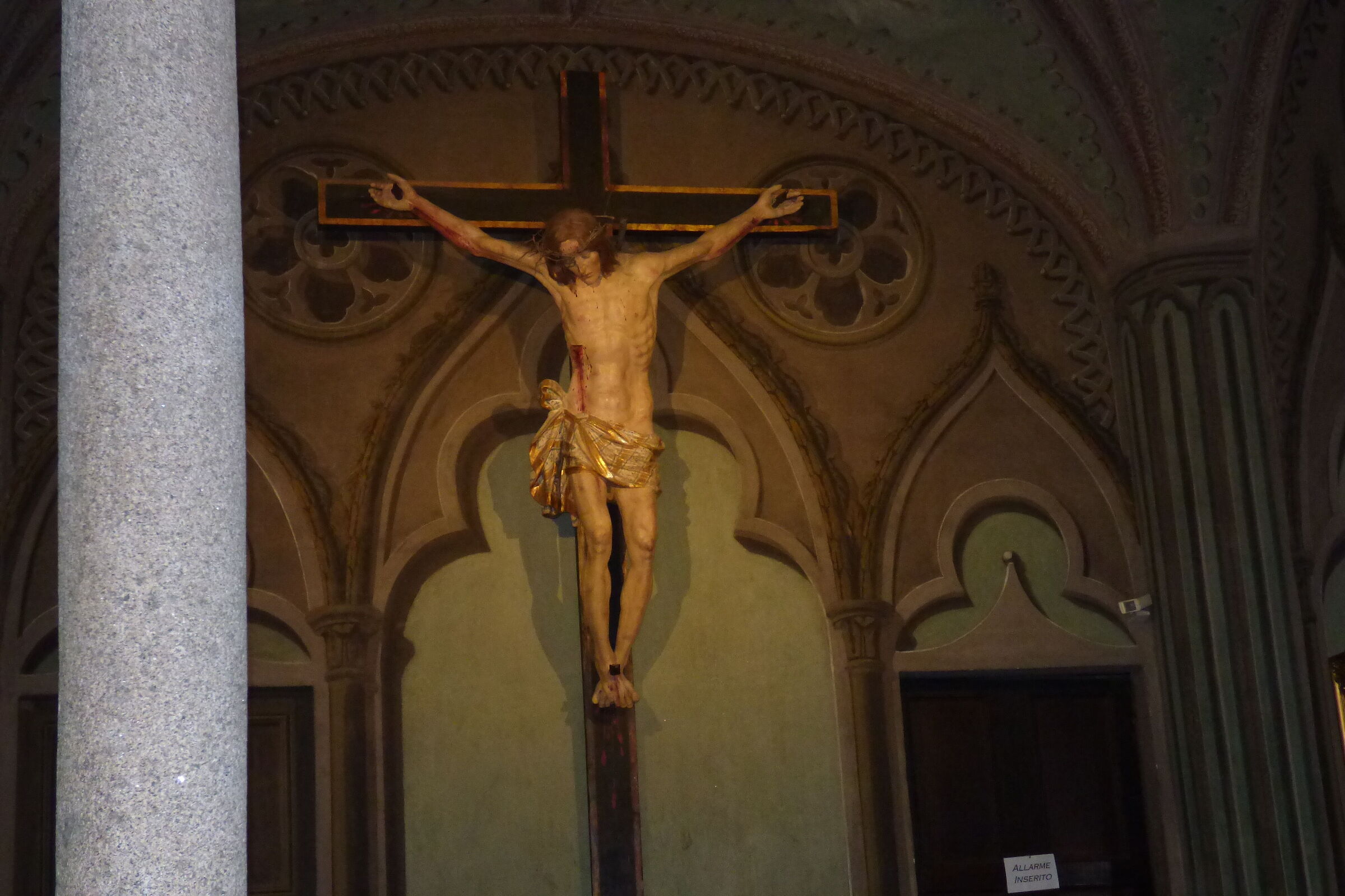 Cathedral Biella Cross...