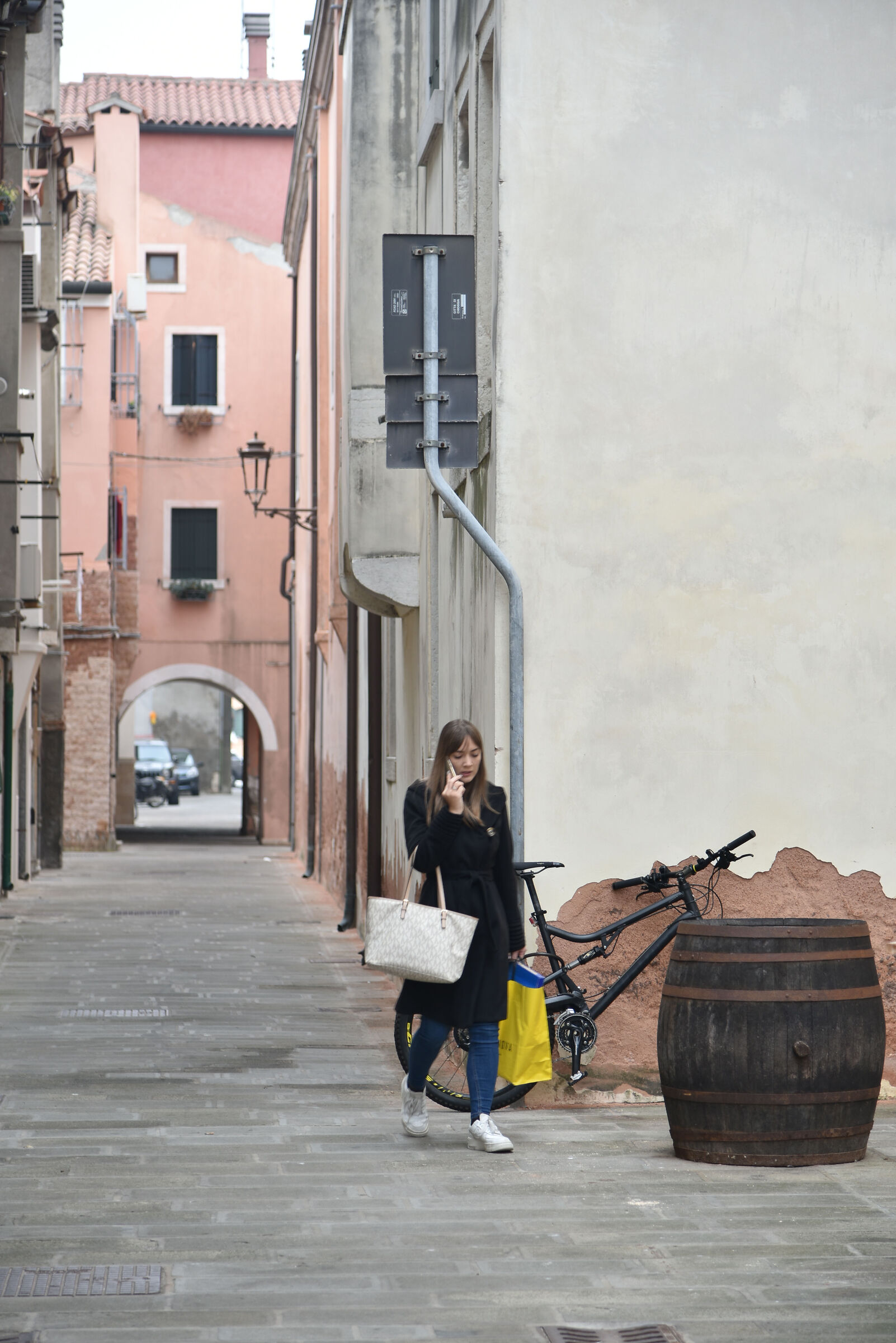 Among the alleys of Chioggia ...