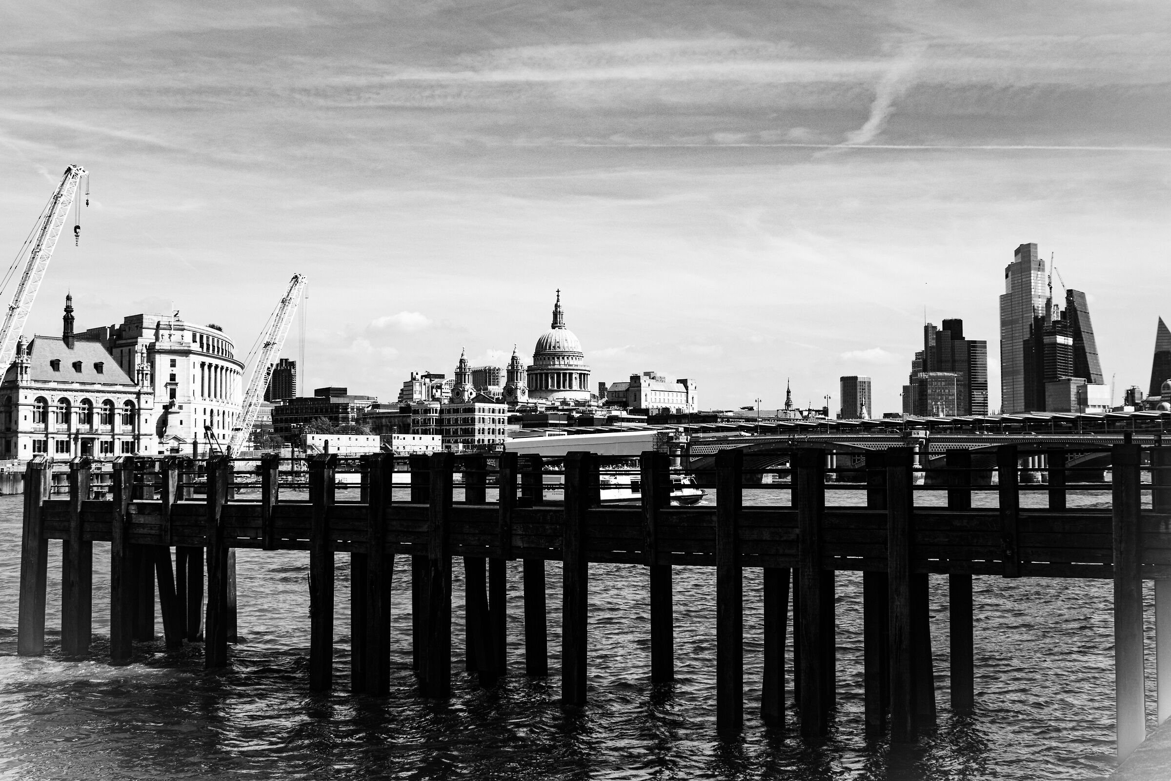 London Black and White...
