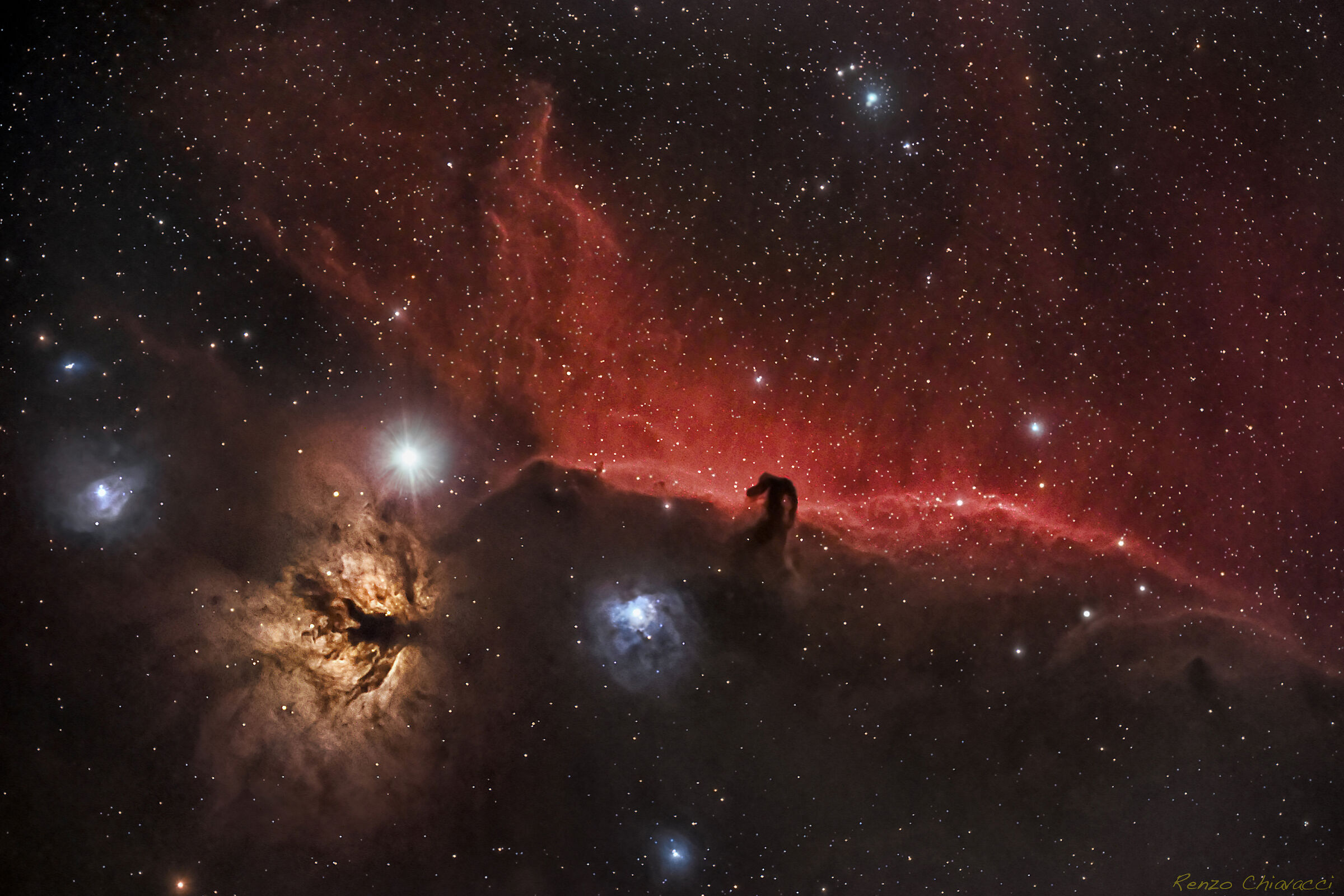 Nebulae 'Flame' & 'Horsehead' in Orion...