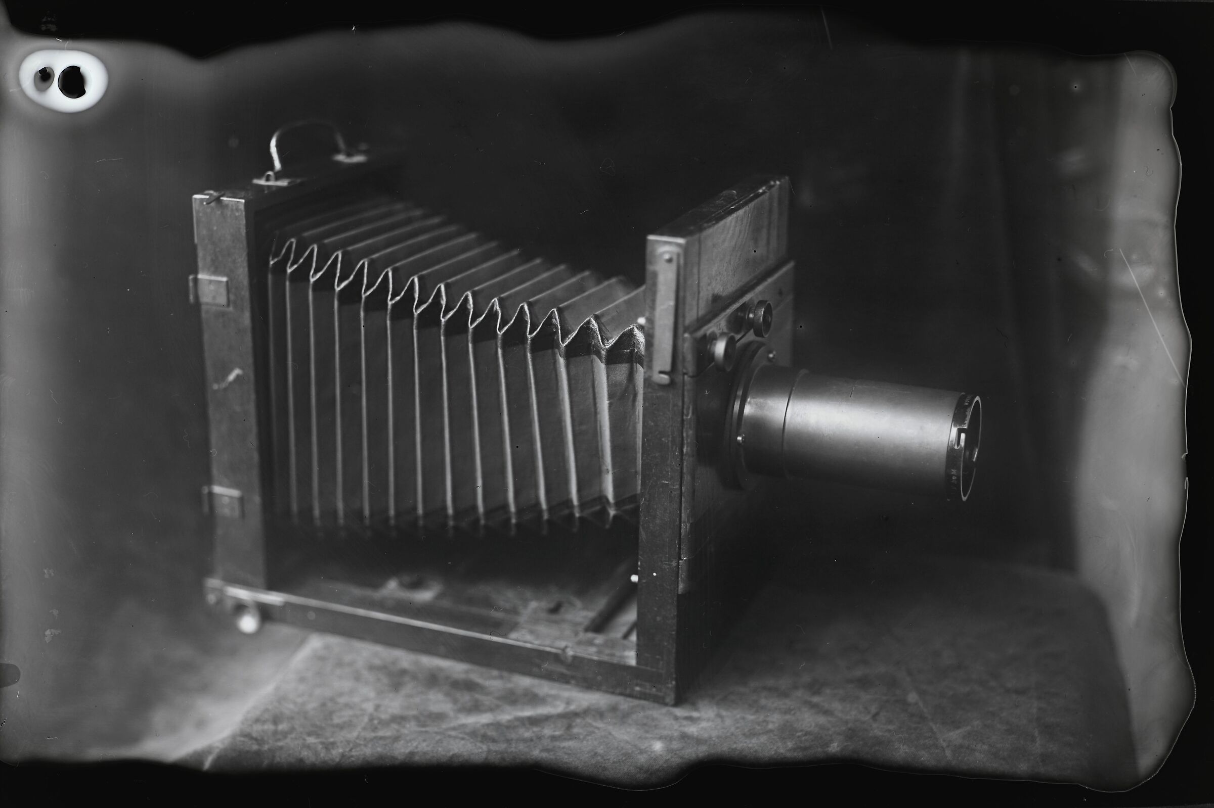 "Reisekamera" ca. 1880 / lastra vetro emulsione liquida...