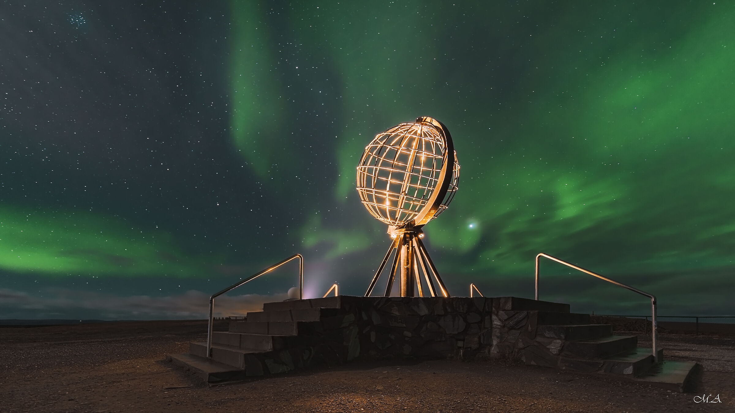 Northern Lights to North Cape ...