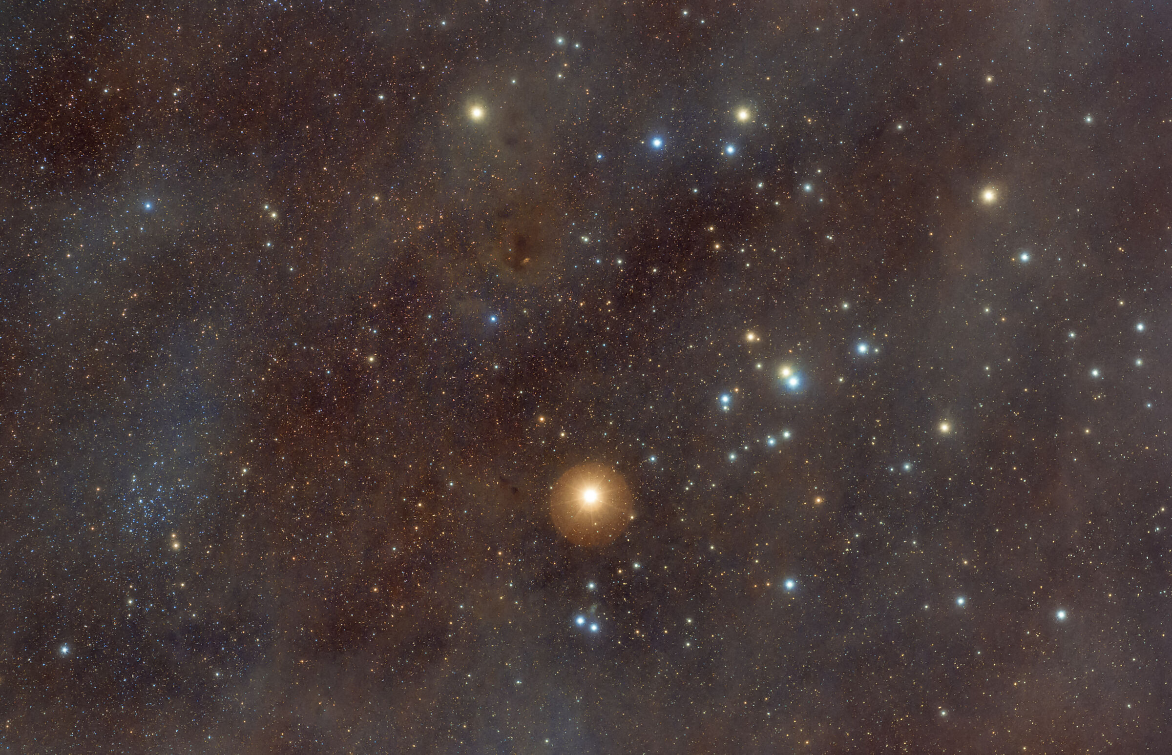 The dusty Hyades...