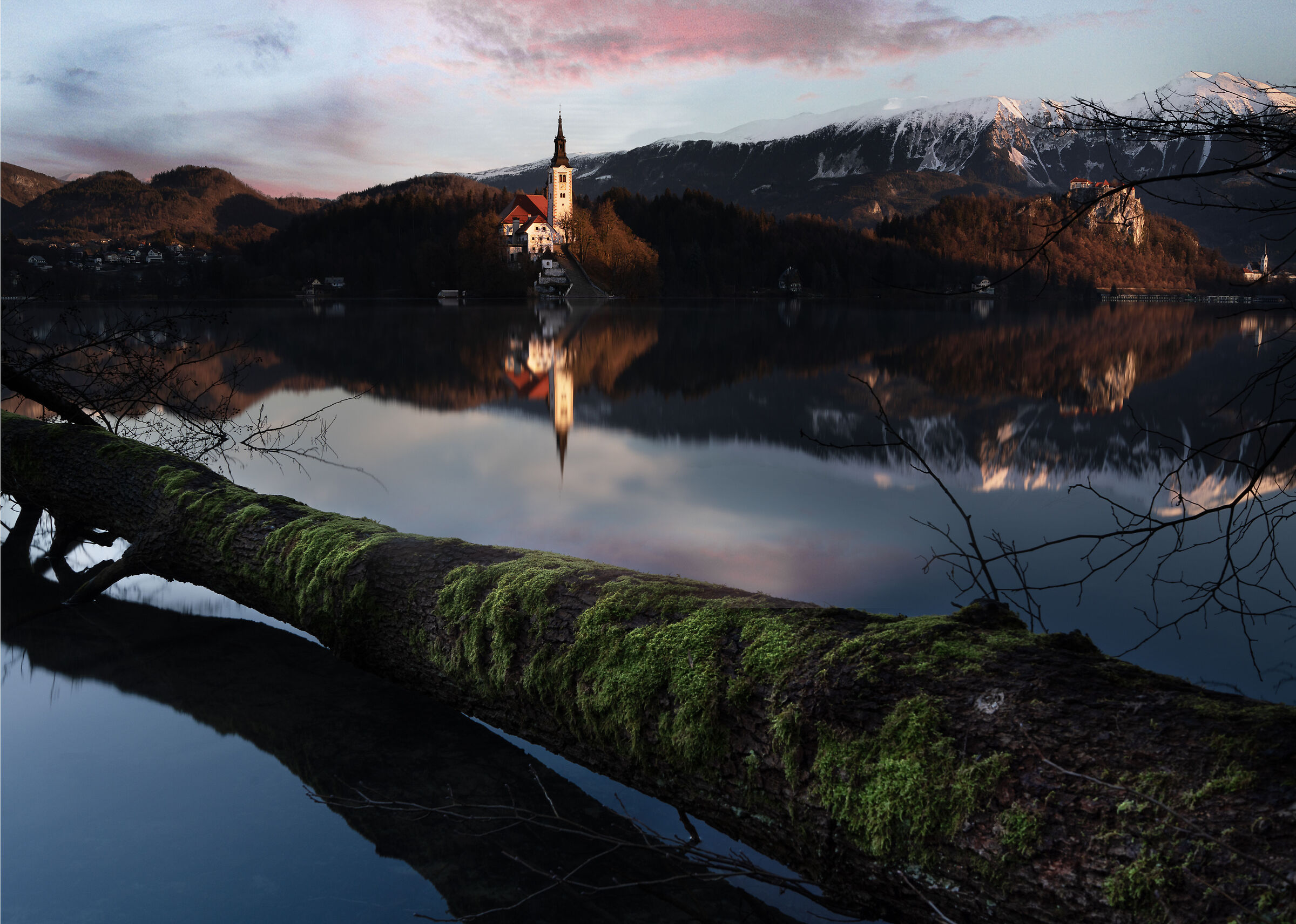 Sunrise to Bled...