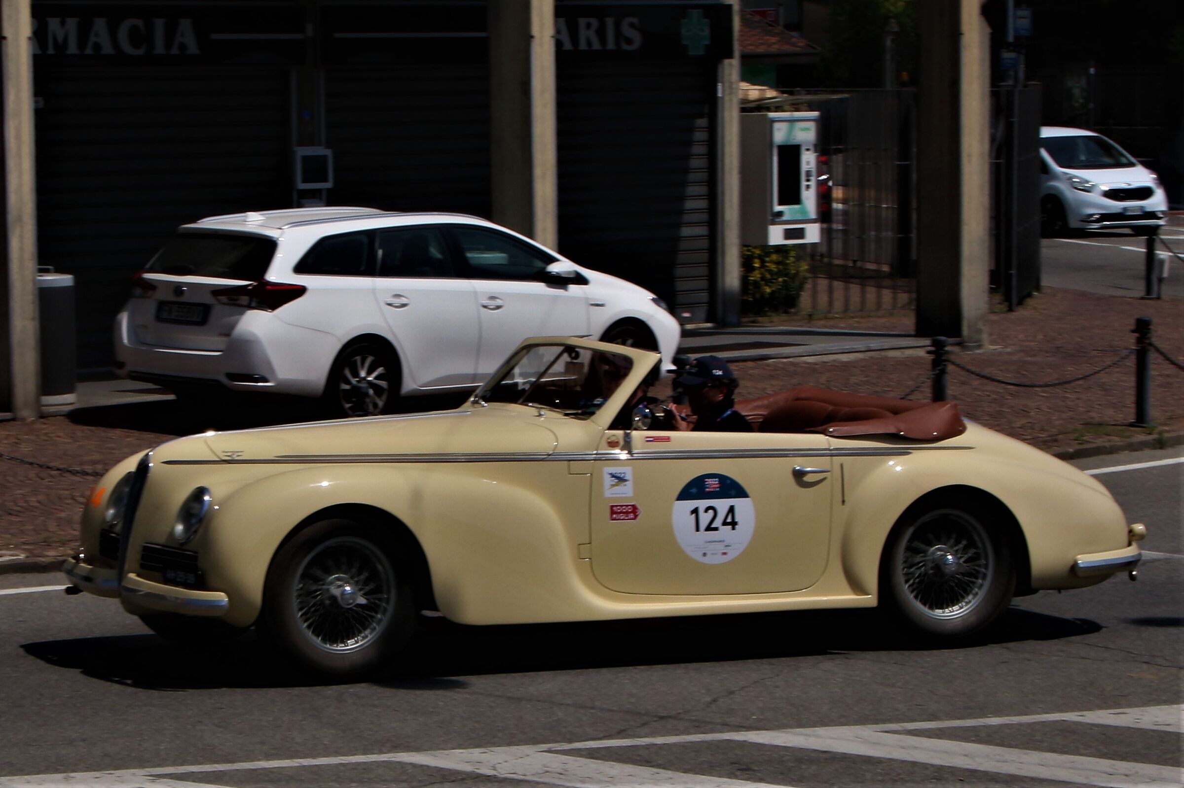alfa romeo 6c 2500 cabrio touringa  1942 1000miglia2022...