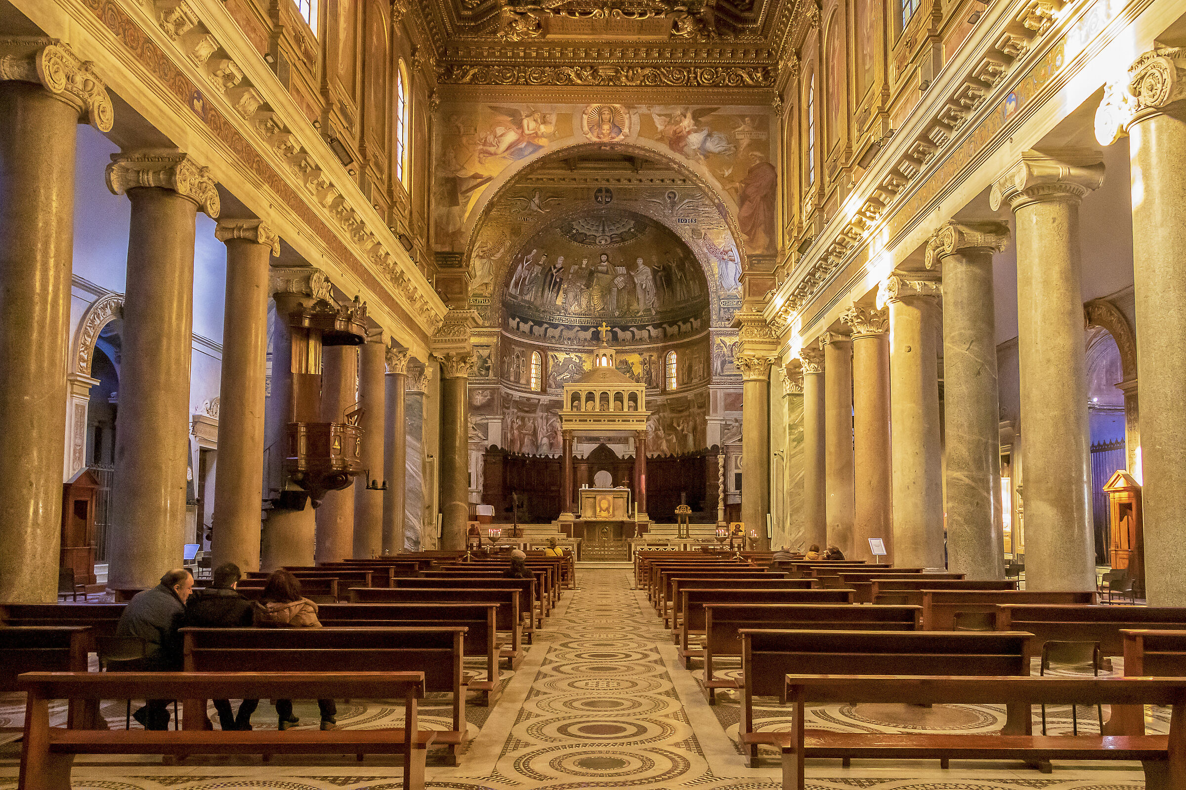 Basilica Santa Maria in Trastevere...