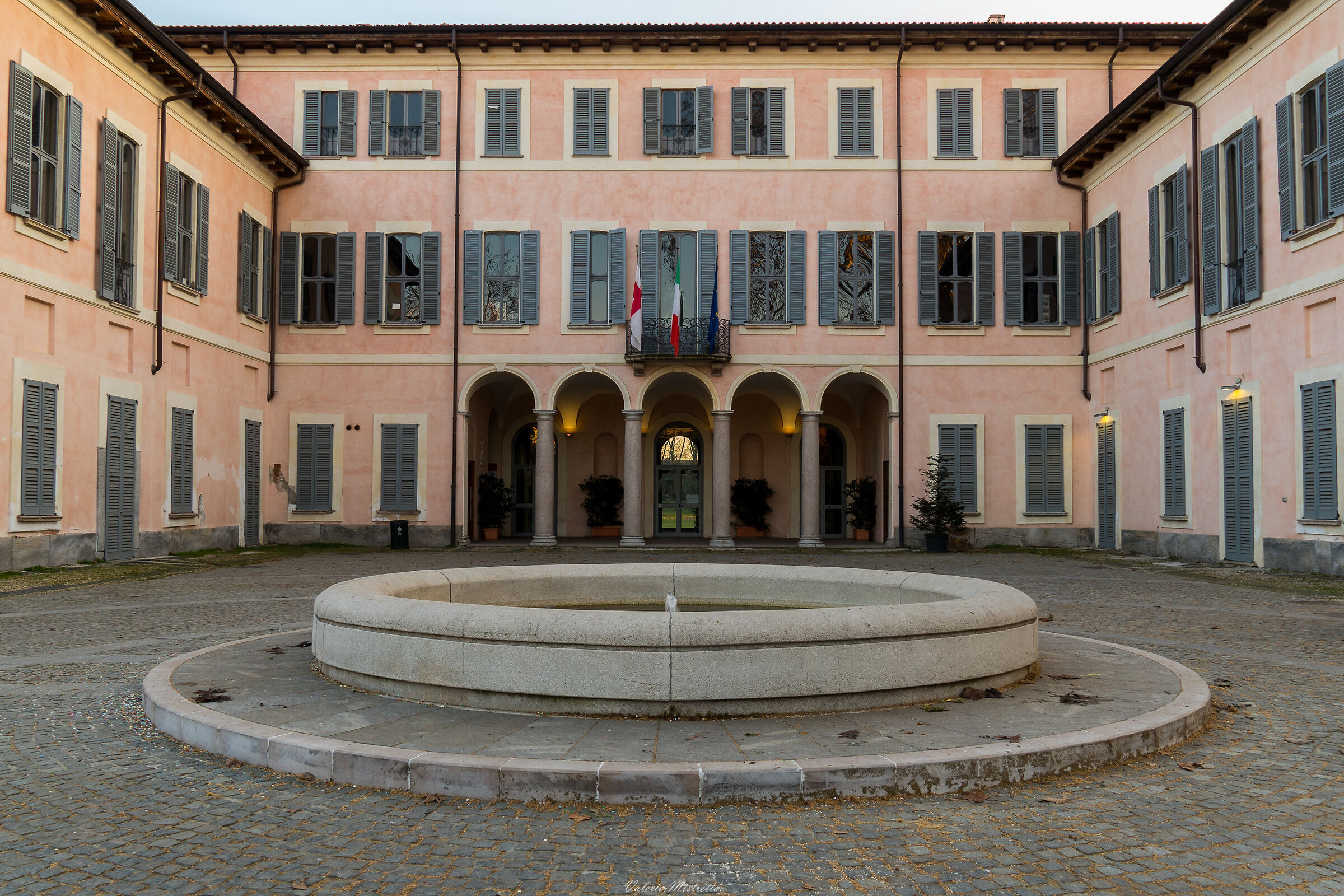 Villa Litta Modigliani - Entrance...