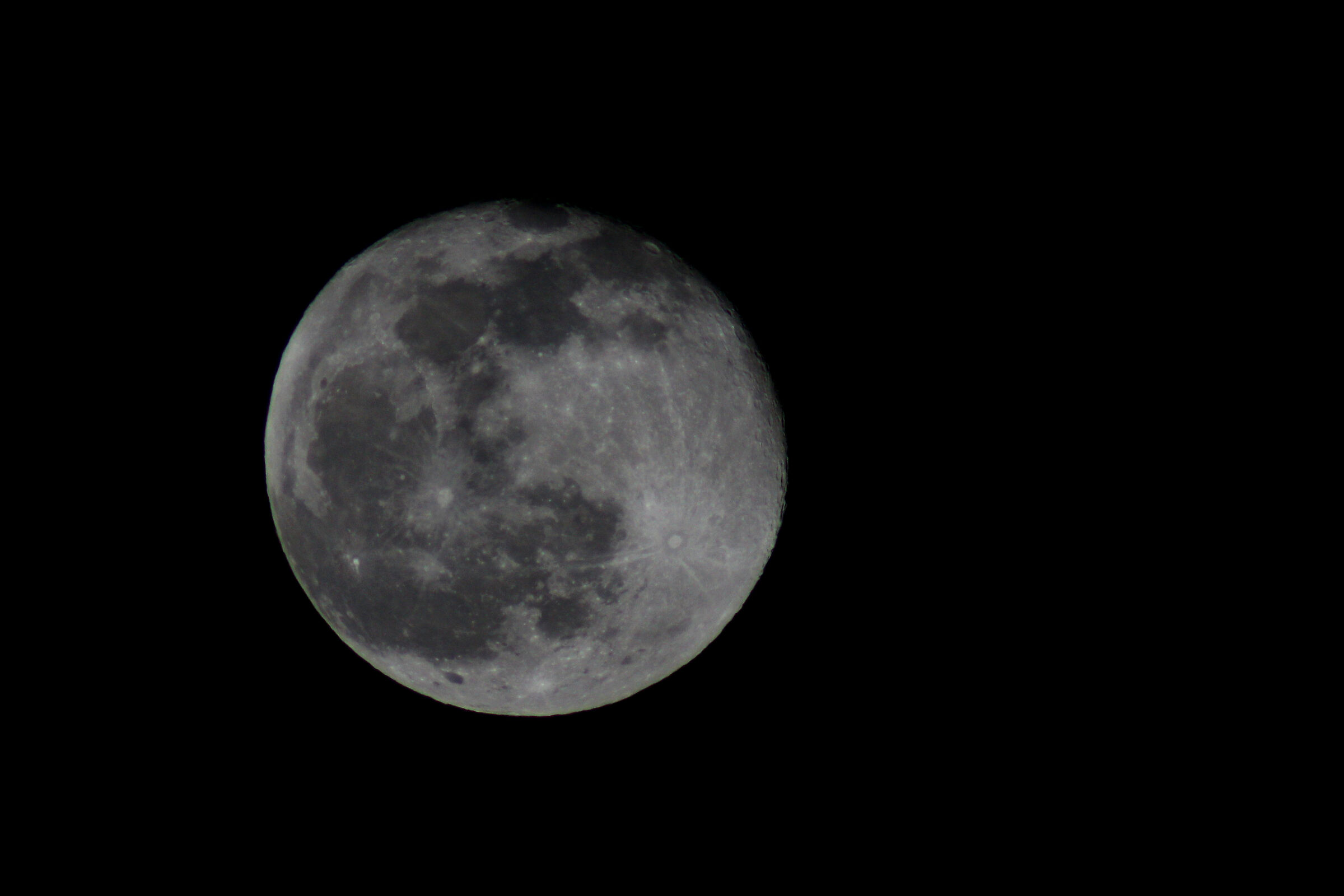 Moon March 8, 2023 - jintu 420-800 f 8.3-16...