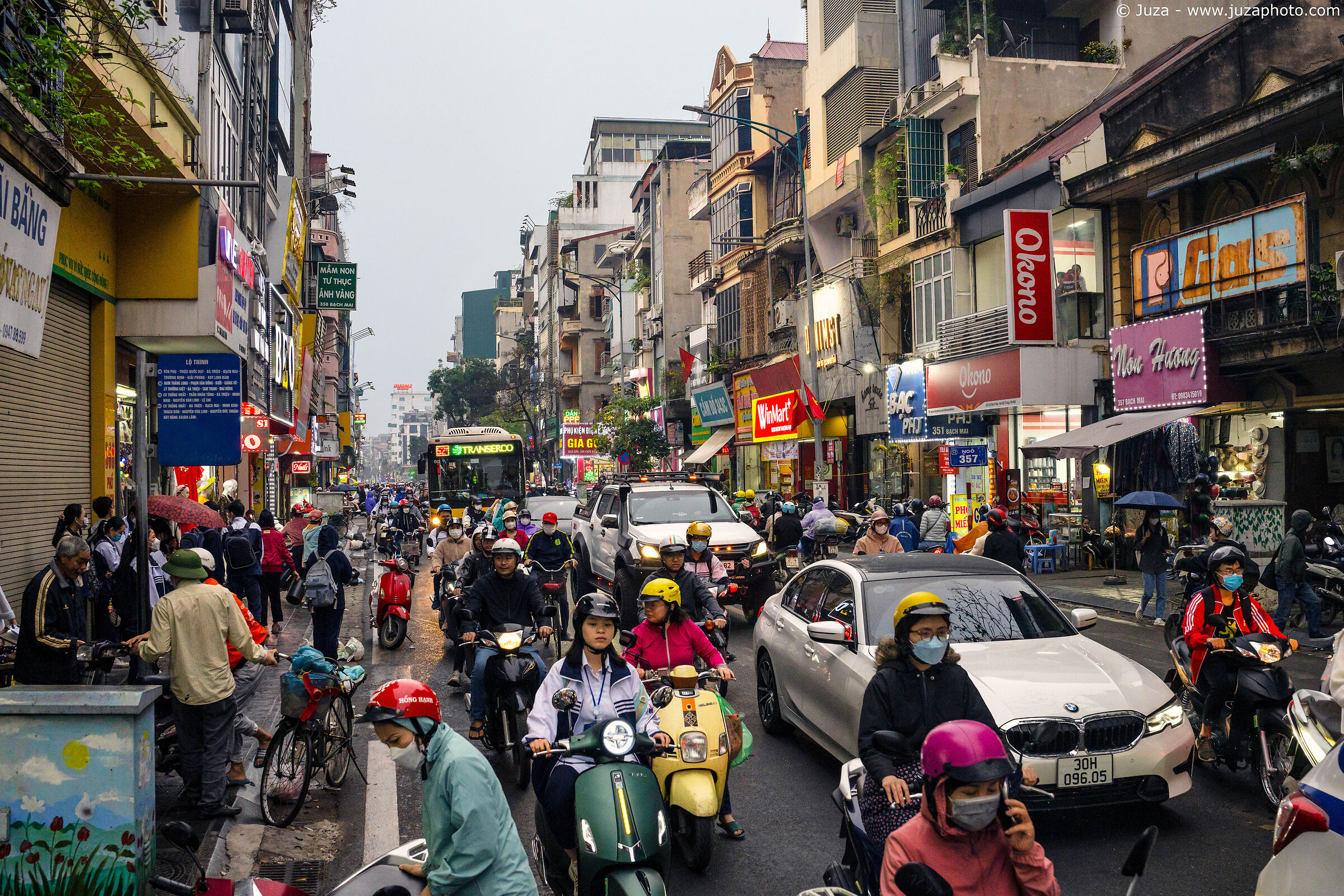Il traffico caotico di Hanoi...