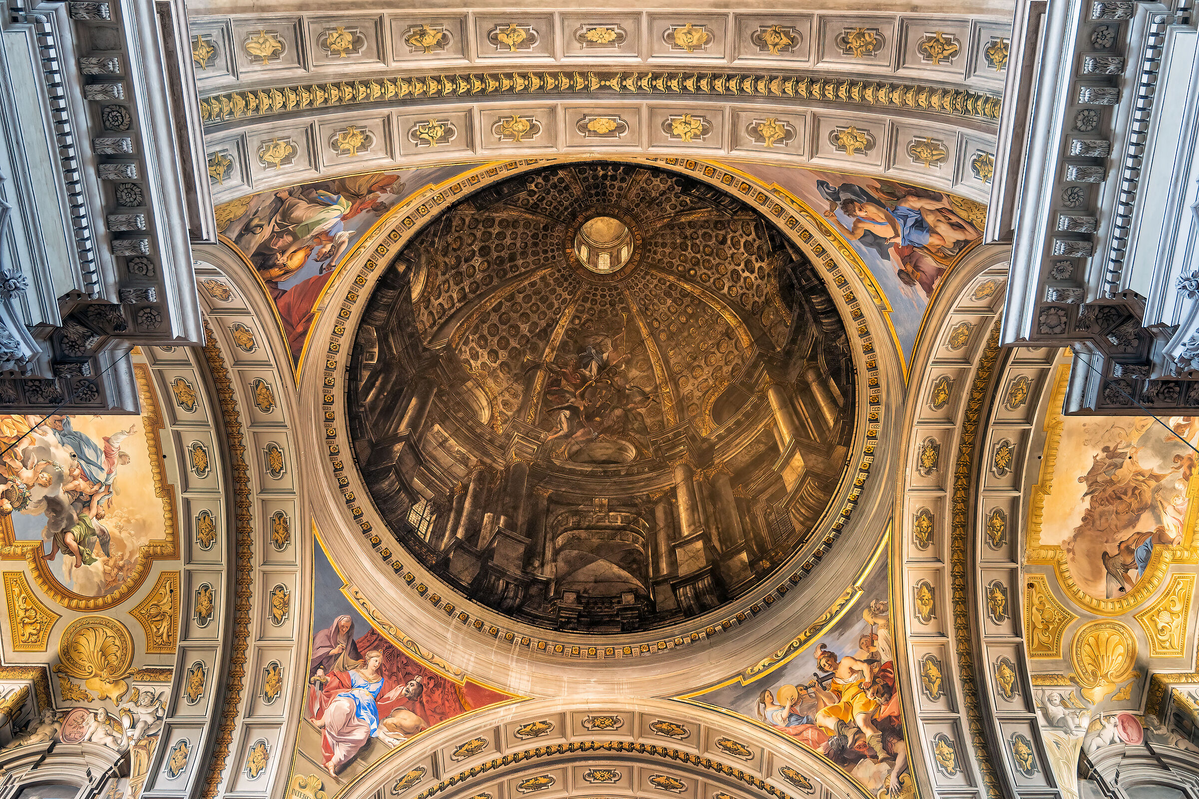 Church of St. Ignatius of Loyola: the fake dome...