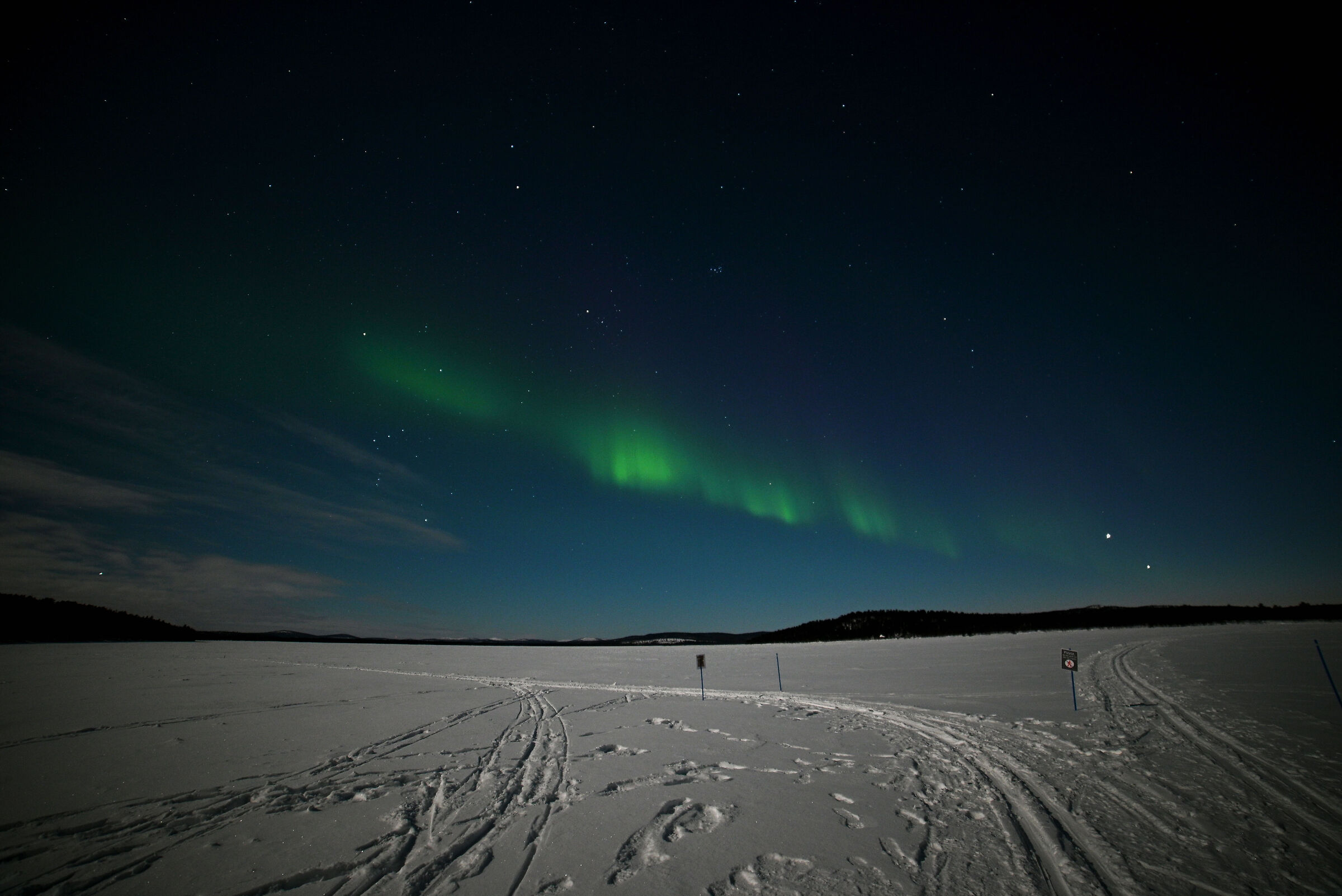 lapponia finlandese - Menesjärvi , aurora boreale...