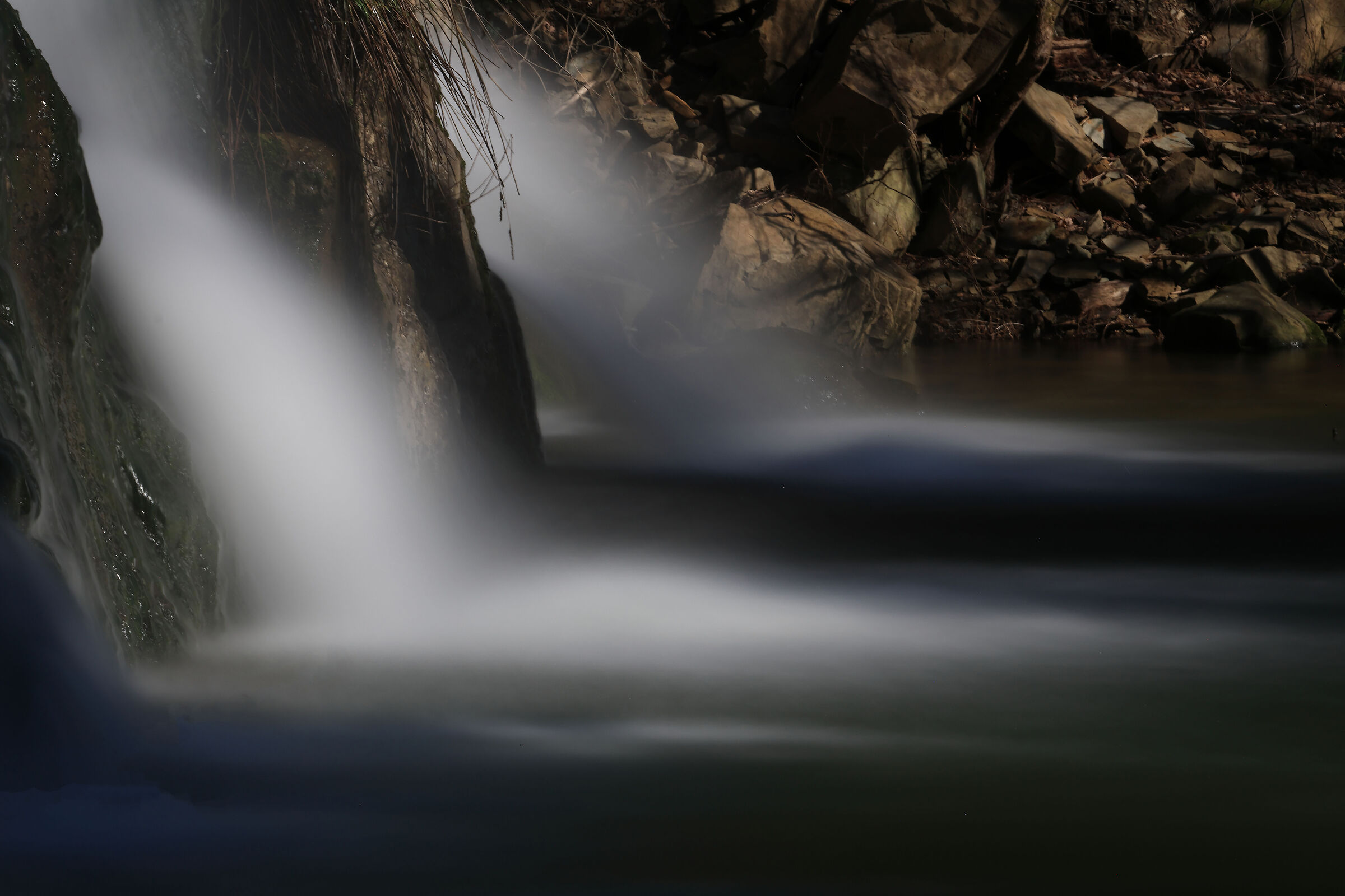 Bregna Waterfalls - Laterina - AR...