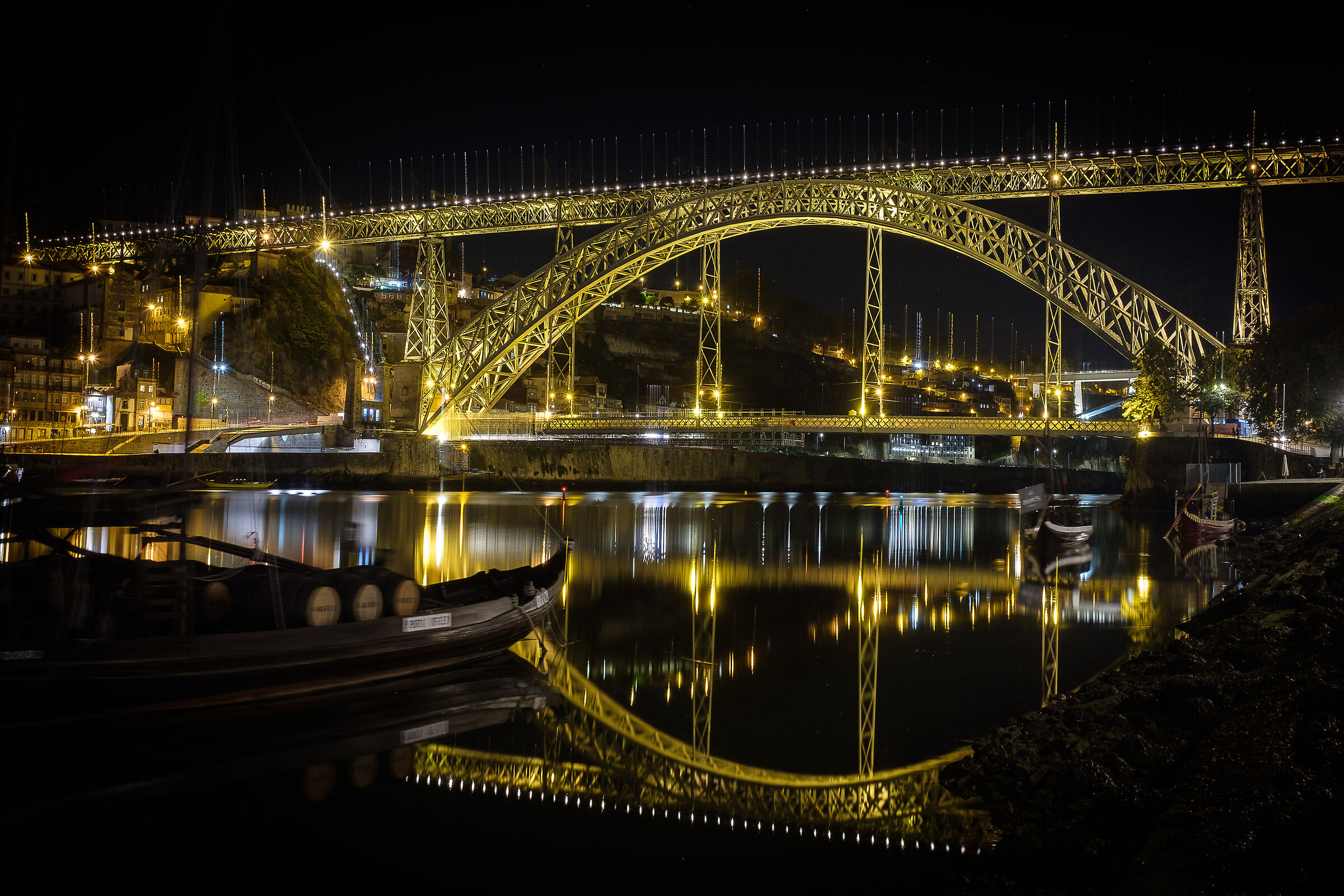Porto by night...