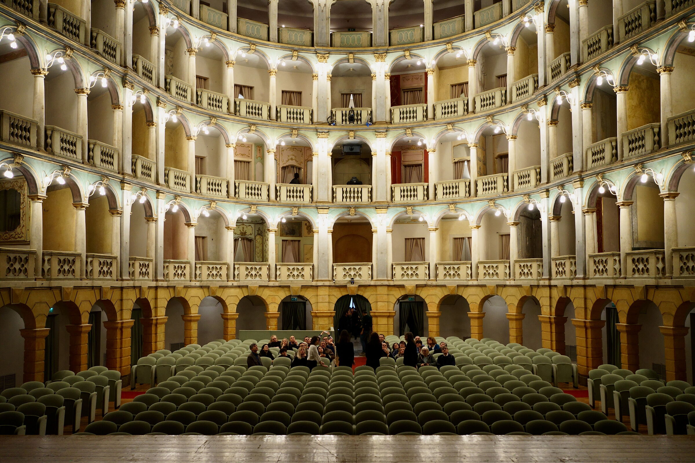 Teatro Fraschini 2...