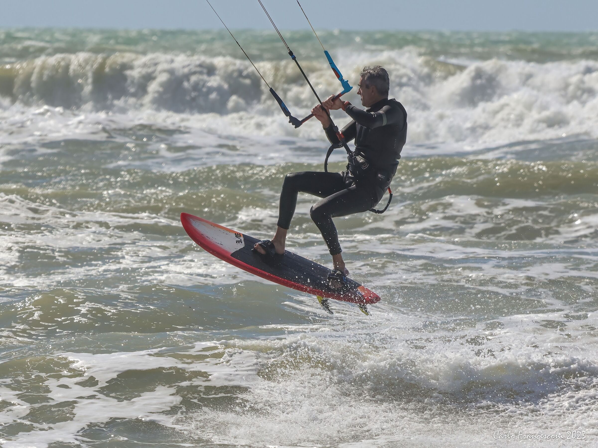 Kite surfing in Viareggio...