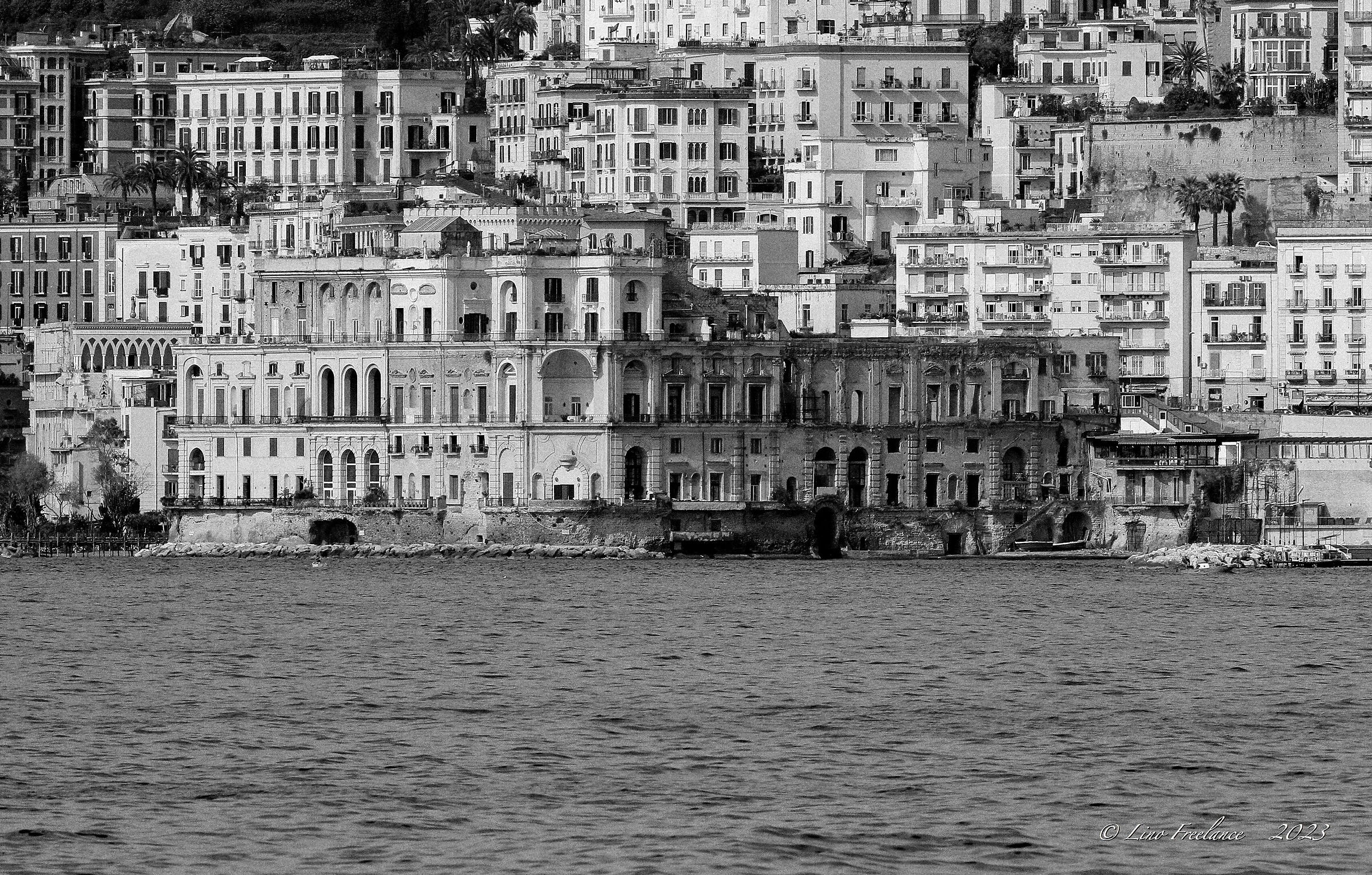 Palazzo Donn'Anna - Napoli - Film Kodak T-Max 400...