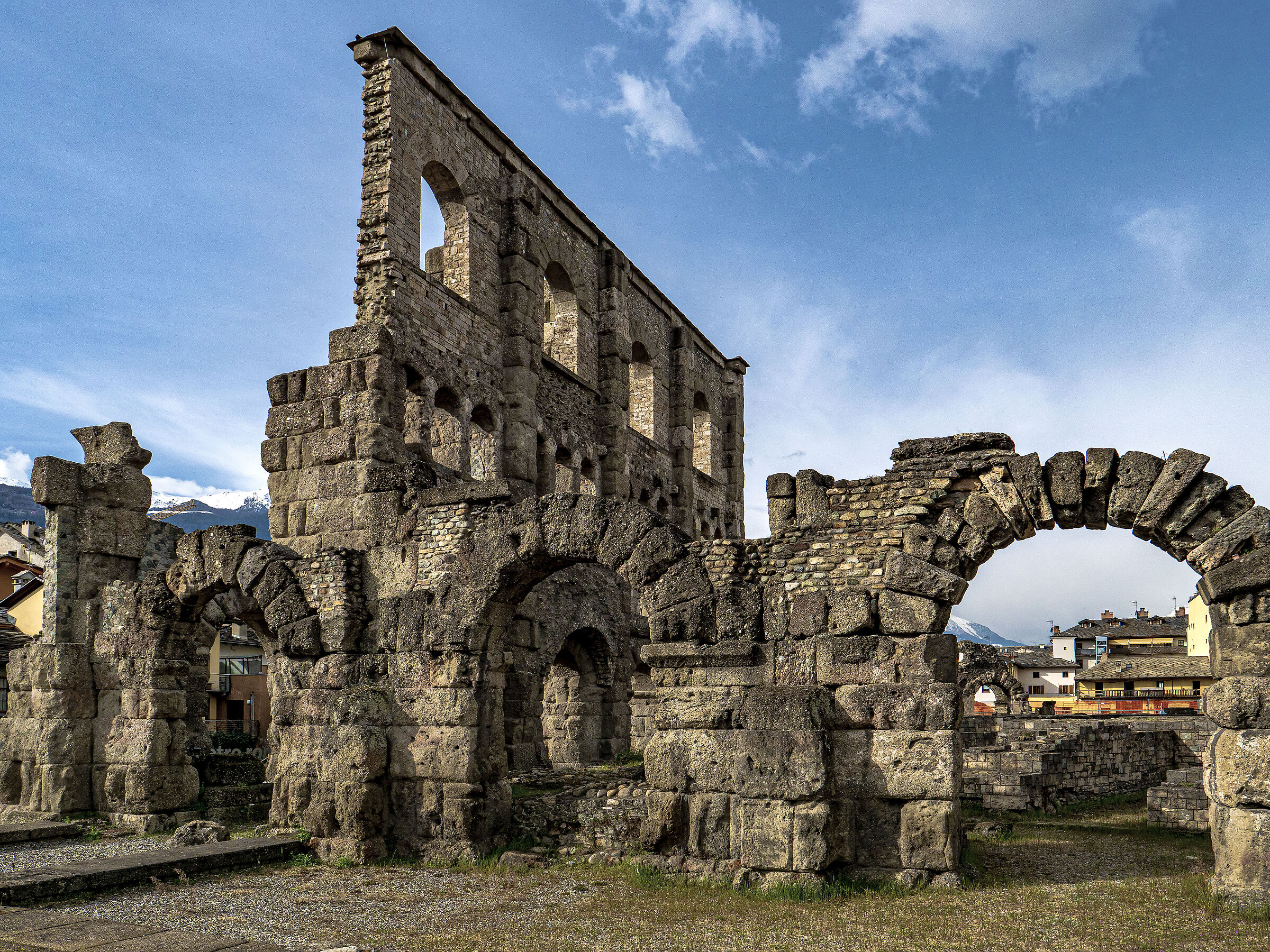 Roman Theatre - Aosta...
